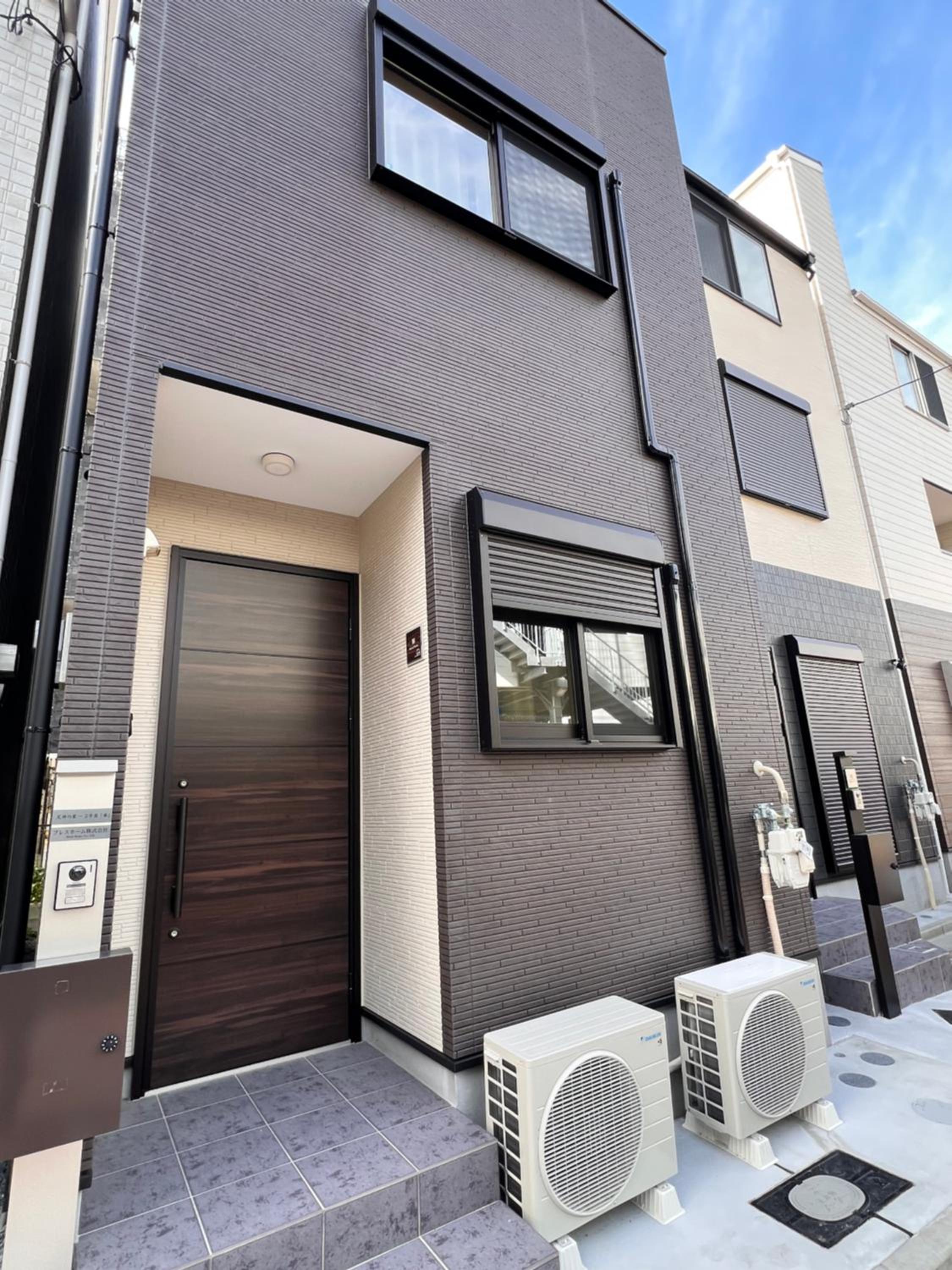 4BR Spacious Home, 10min to Umeda, 8 Guests