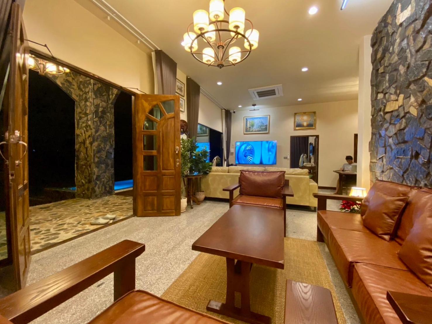 The Exclusive Baan Hinson Pool Villa