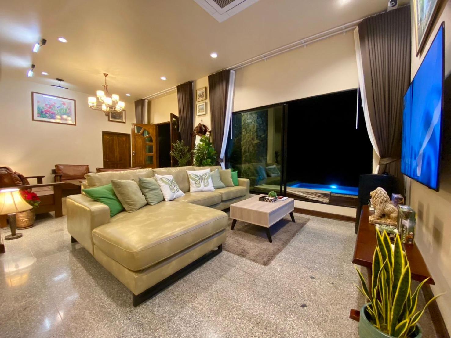 The Exclusive Baan Hinson Pool Villa