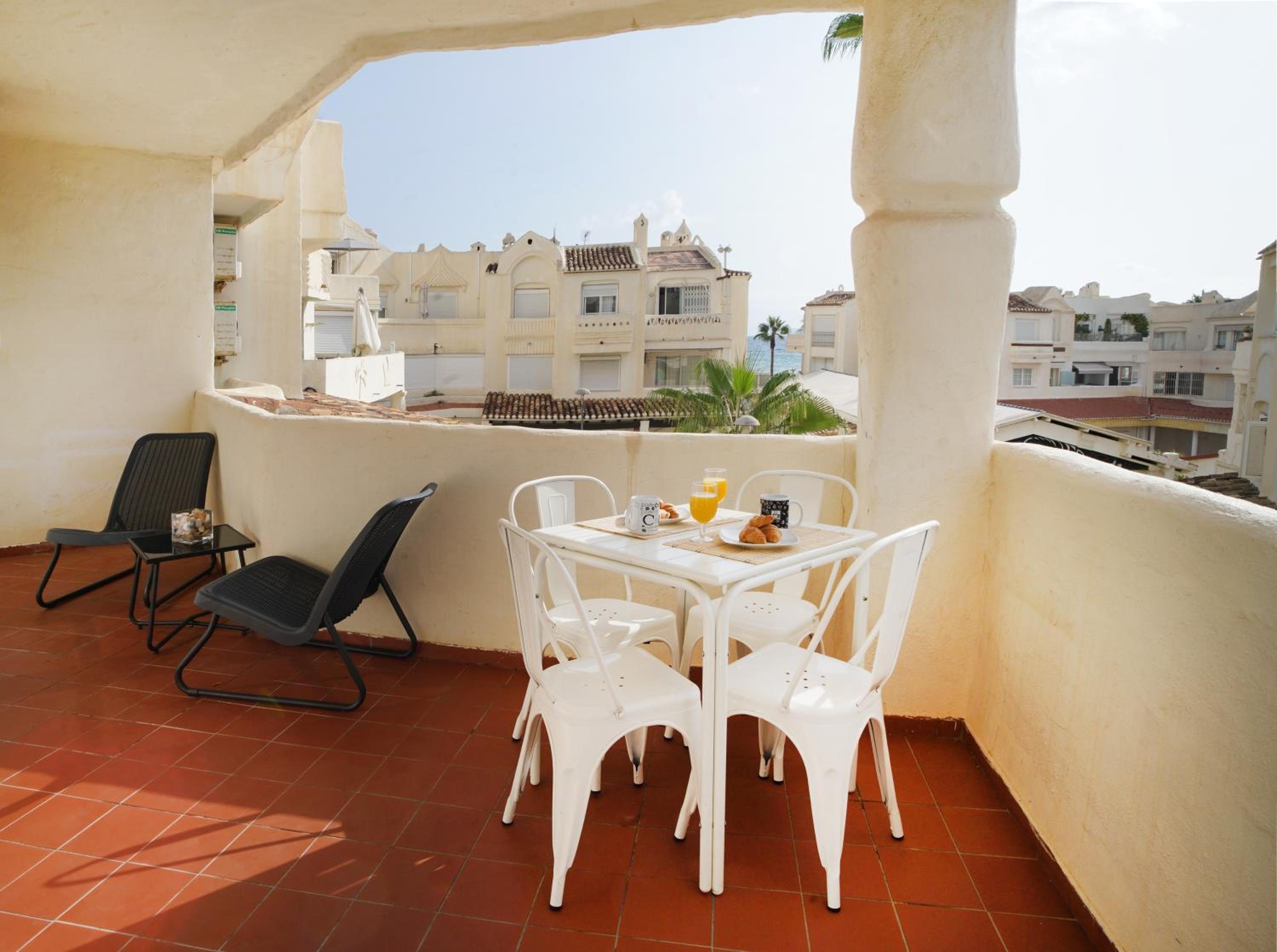 Seaside Villages in Puerto Marina-1st Line Beach