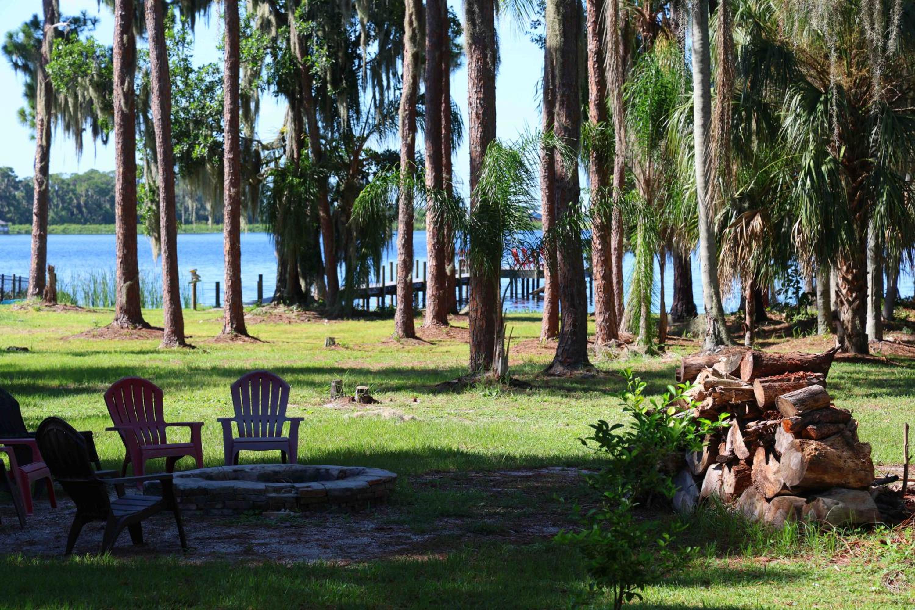 The Little Retreat, Solo, Couples & Small Families view 5
