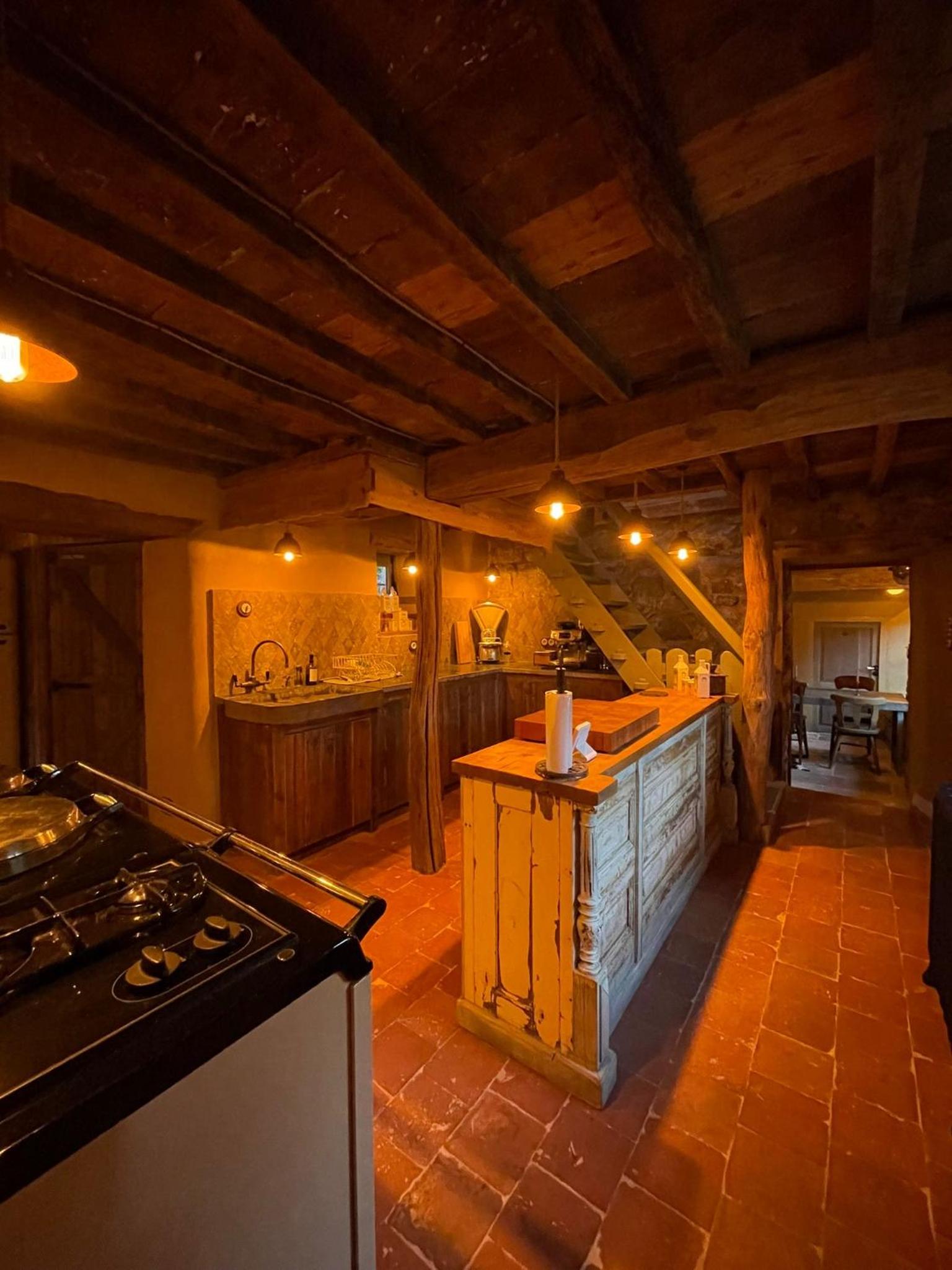 La Petite Foret 17th Cent Cottage near Durbuy