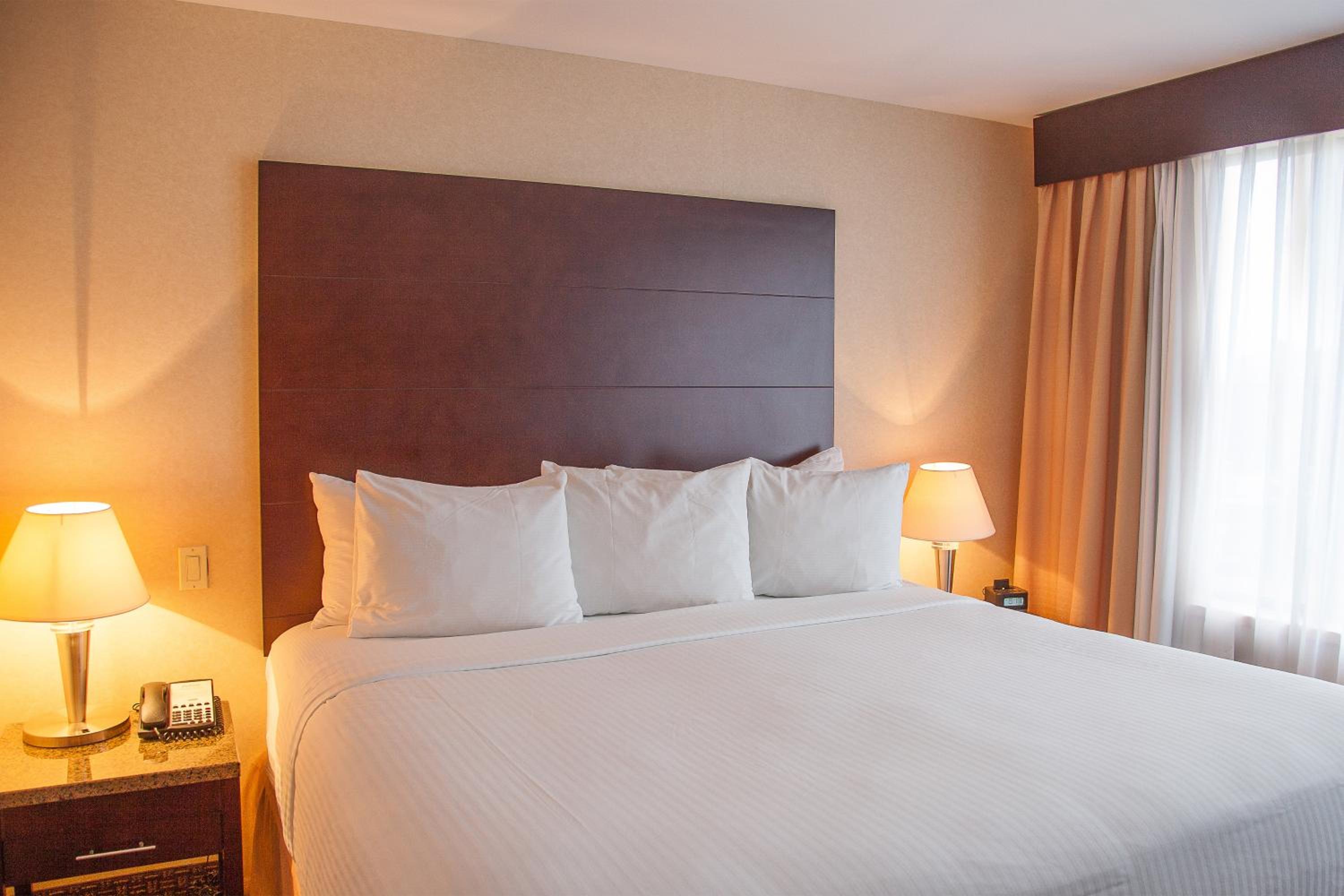 Red Deer Vacations - iHotel and Conference Centre Red Deer formerly Radisson - Property Image 20