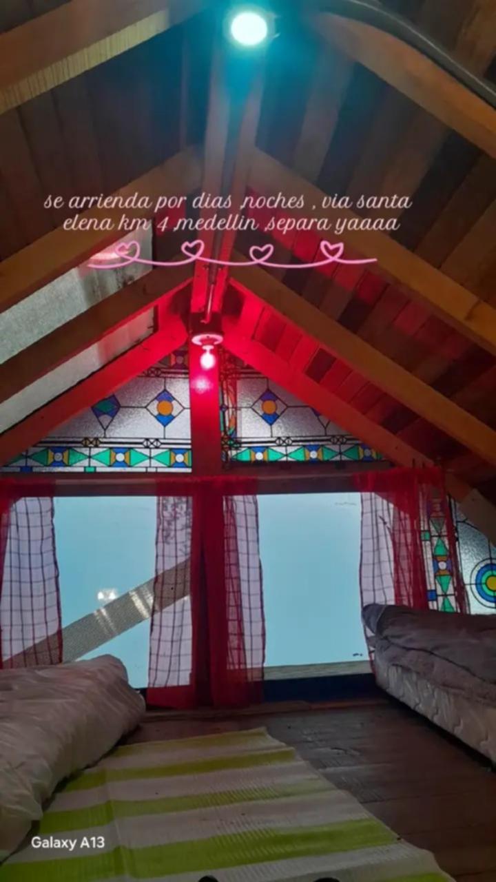 LA cabaña Rosh Pina, hospedaje