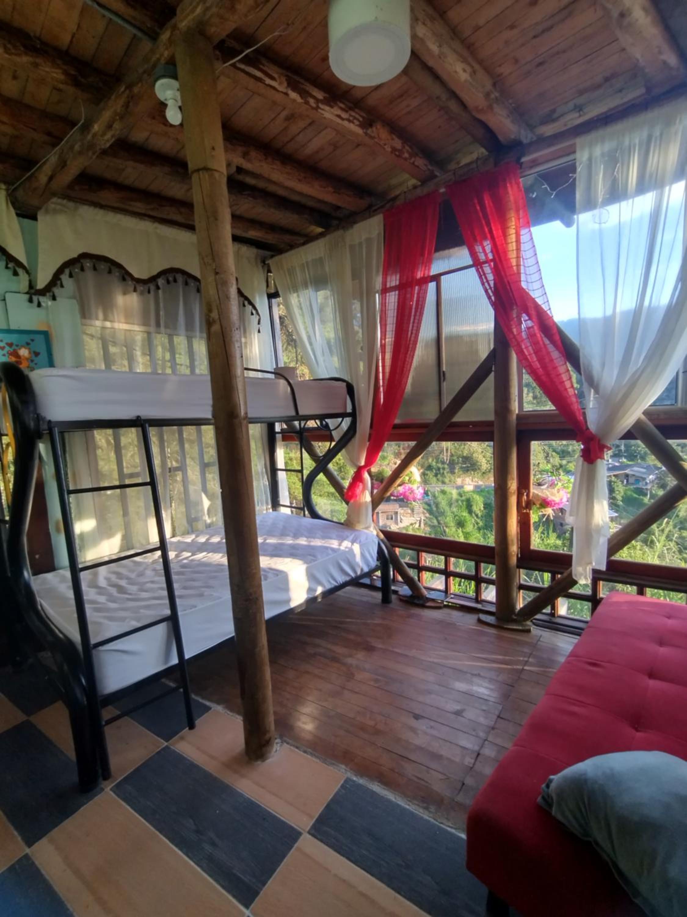 LA cabaña Rosh Pina, hospedaje
