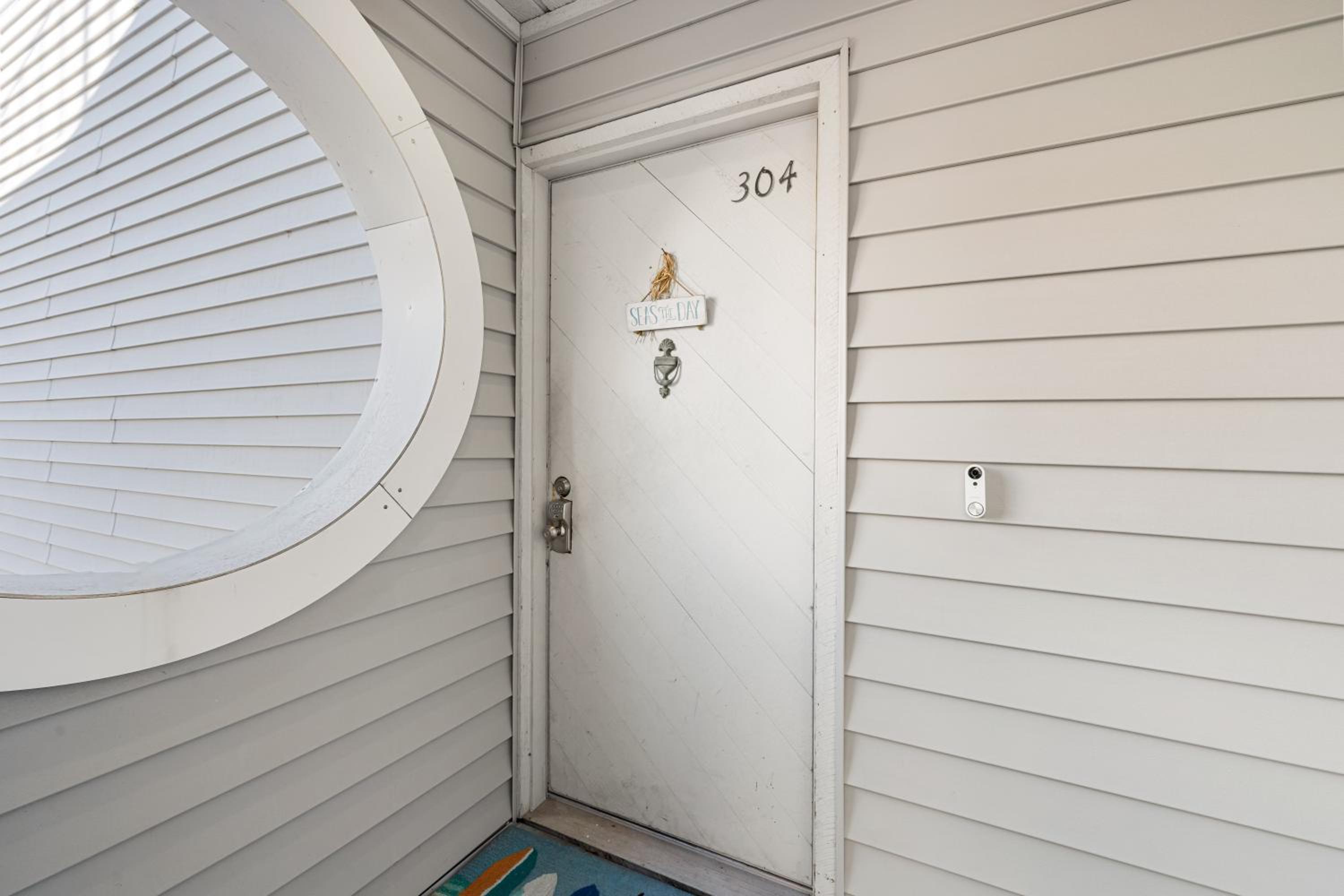 Coastal Surfside By Beachside Management