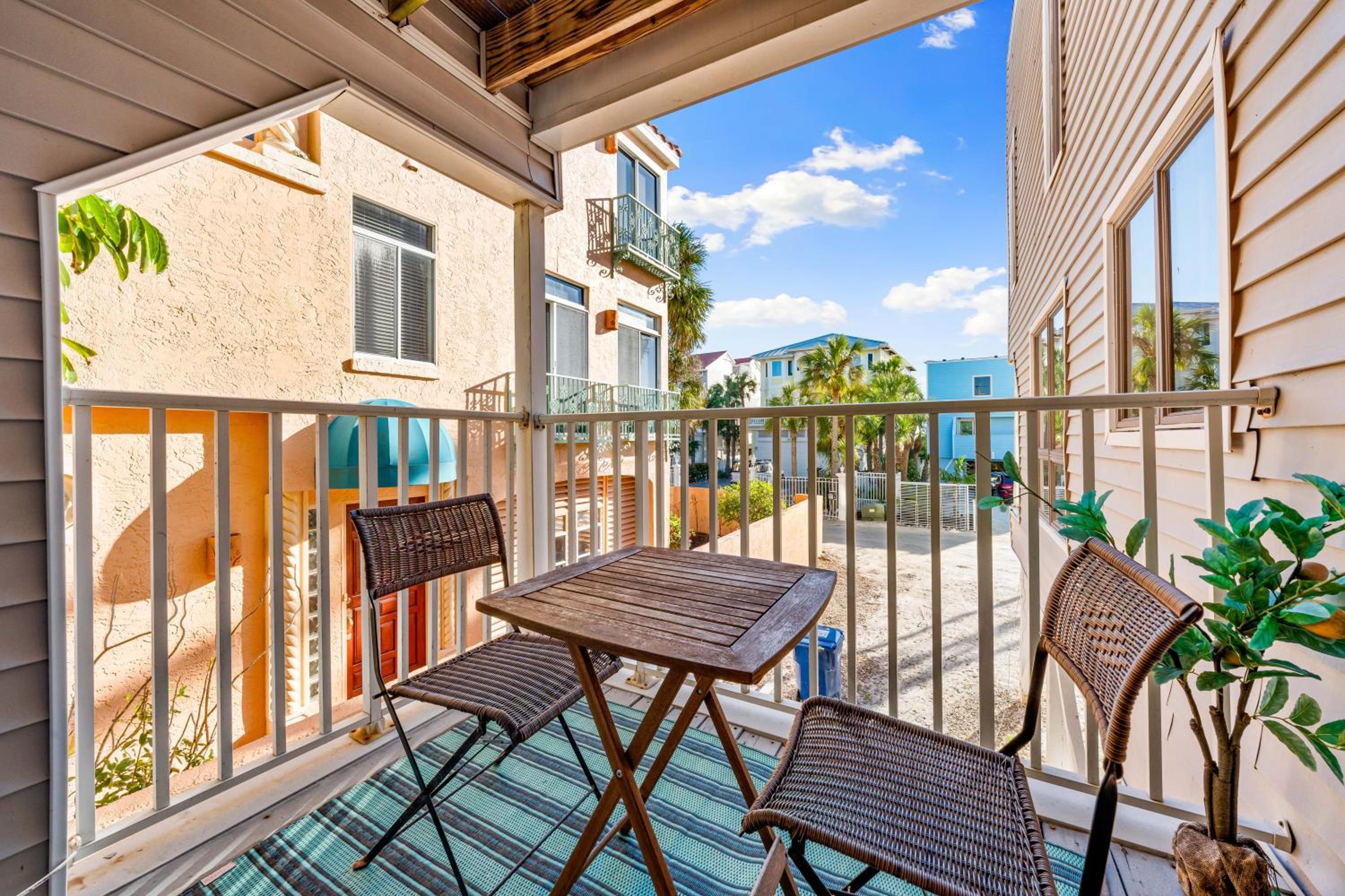 Coastal Surfside By Beachside Management