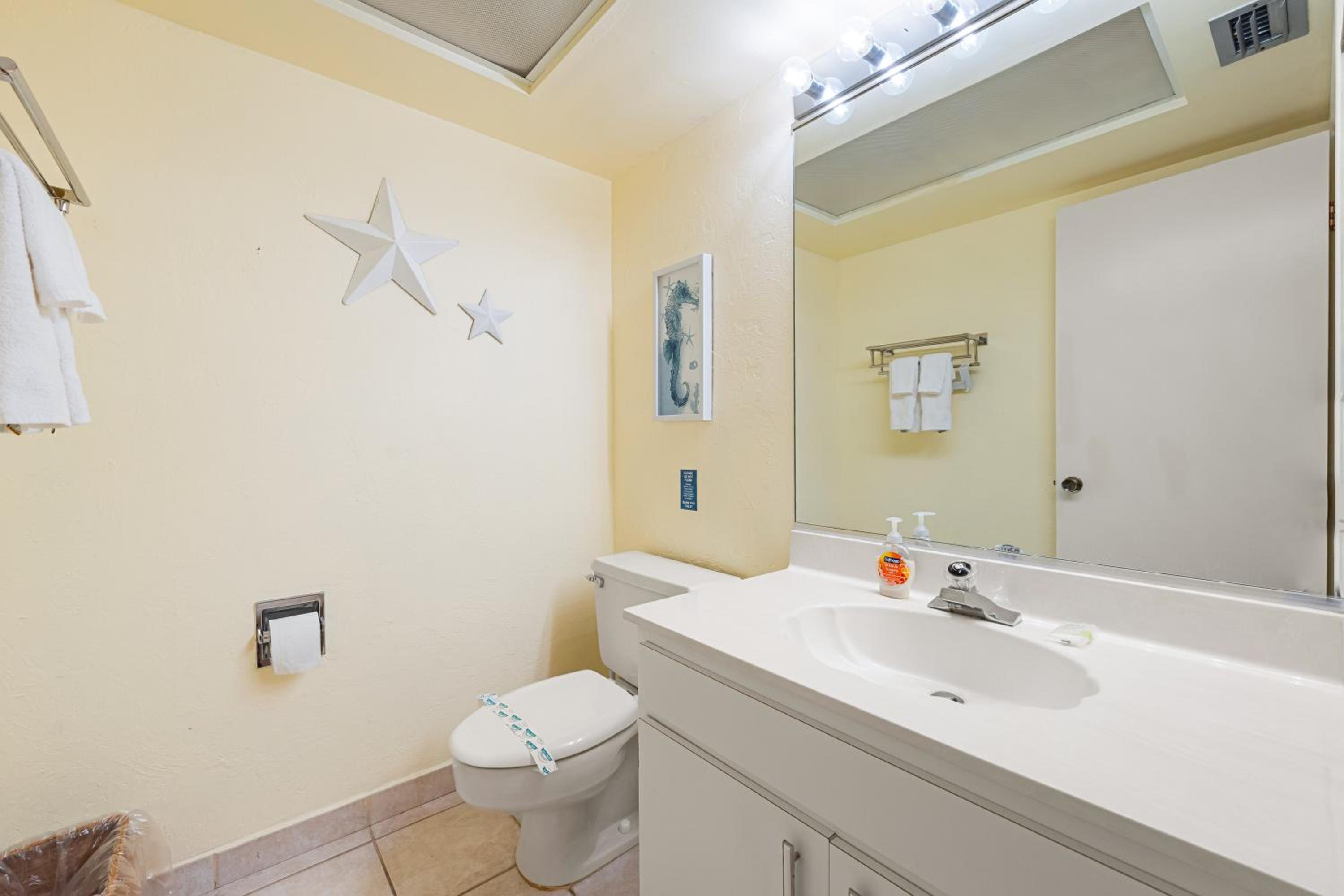 Coastal Surfside By Beachside Management