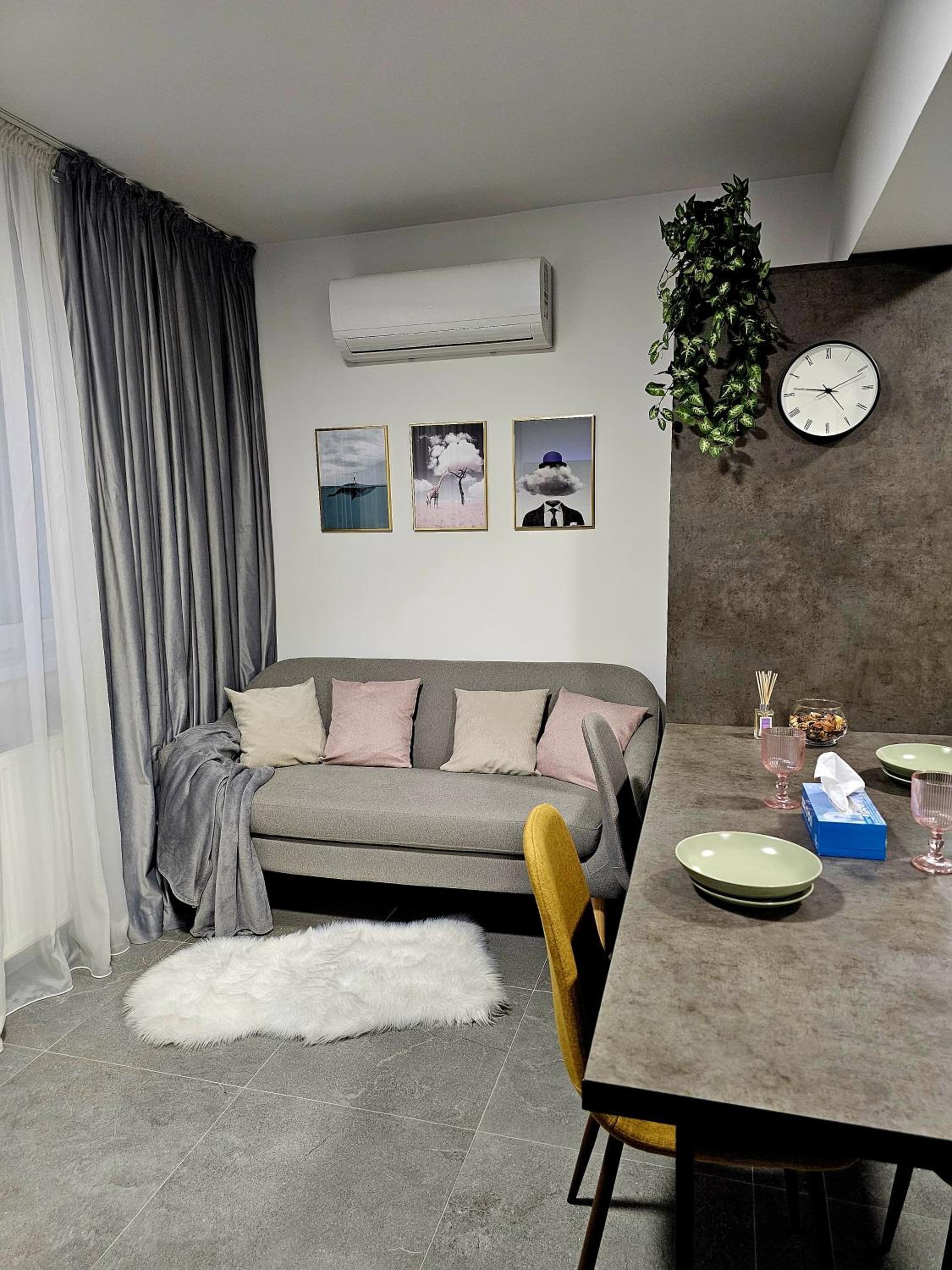 Quantum Apartament 57