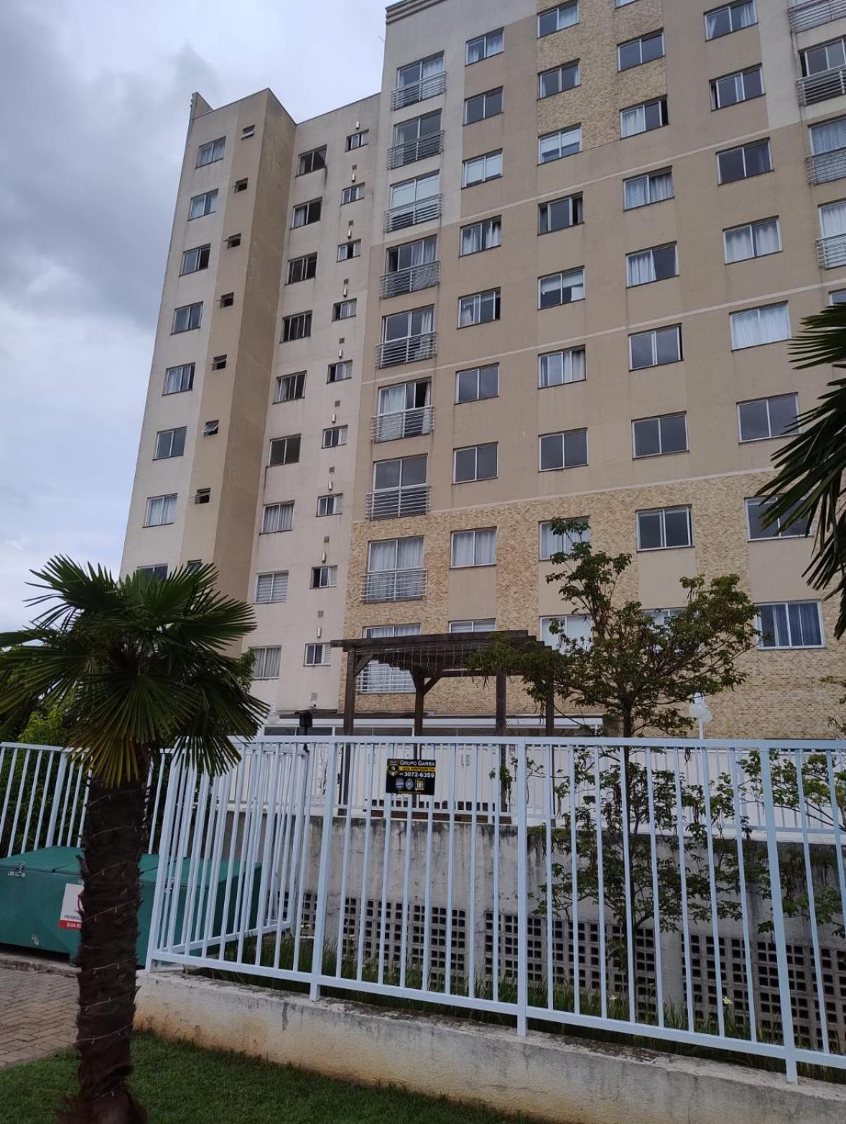 Apto club bem localizado em Ctba