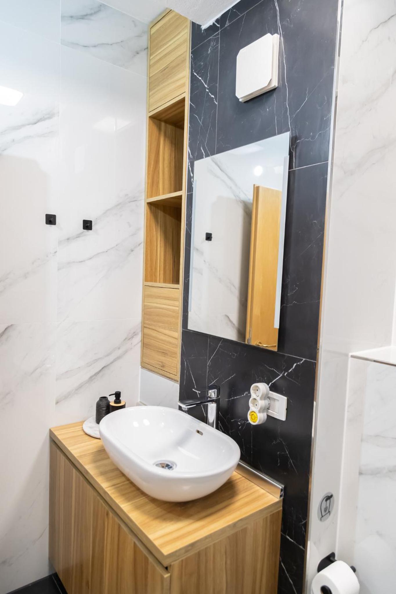 TRIM Apartment l Sea View l Vollga-Durres