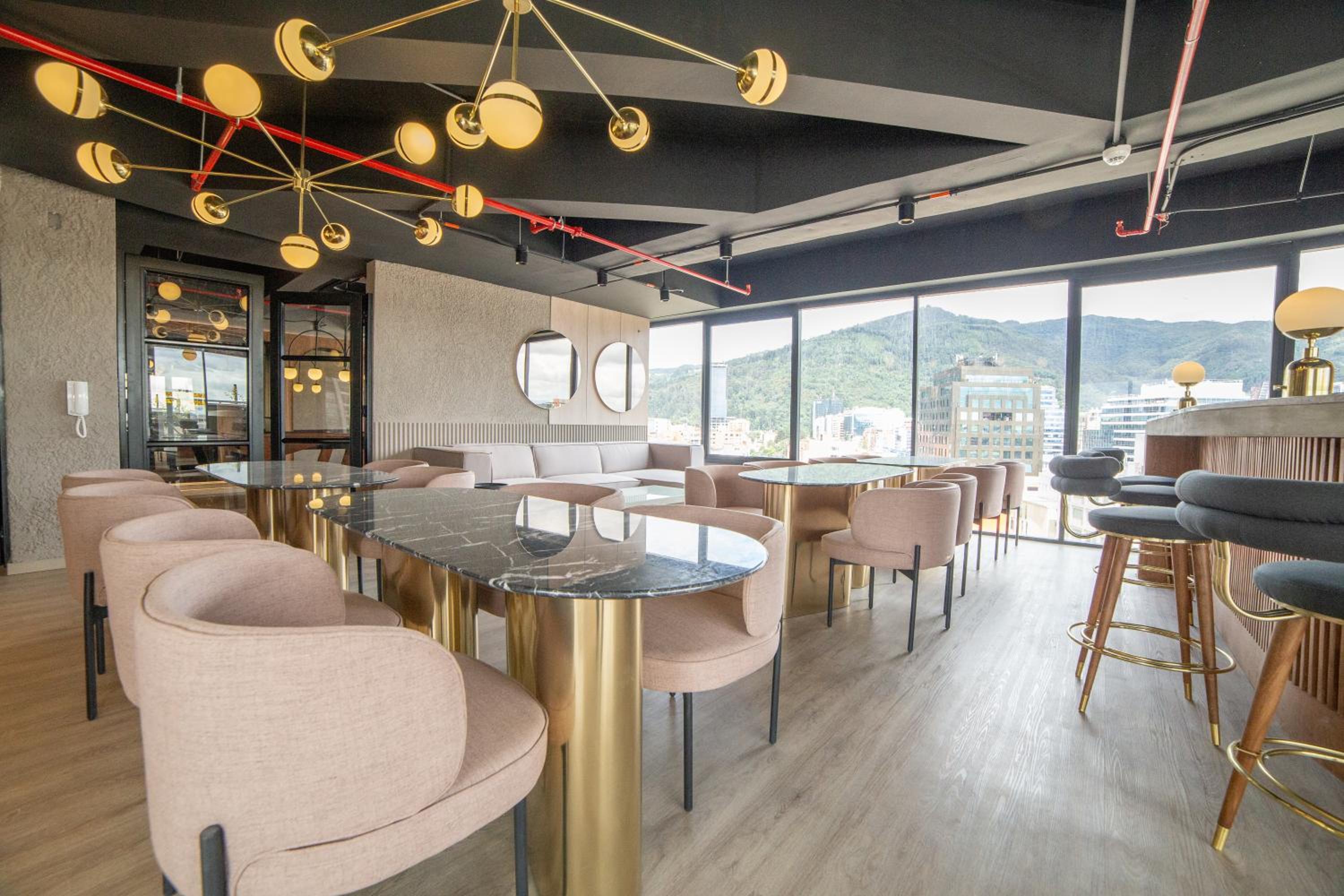 Cozy Apartament Pool, Sauna, Gym& Cowork