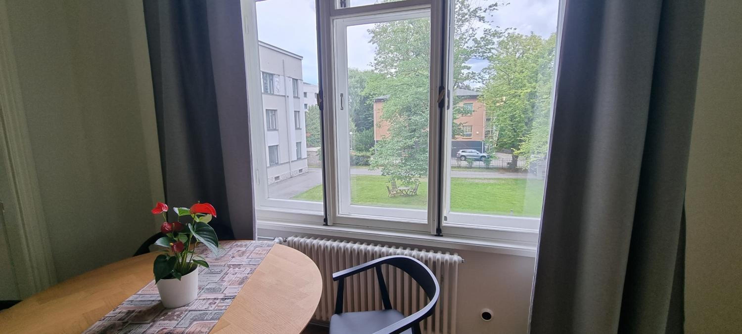 Apartment in historic Kadriorg with free parking
