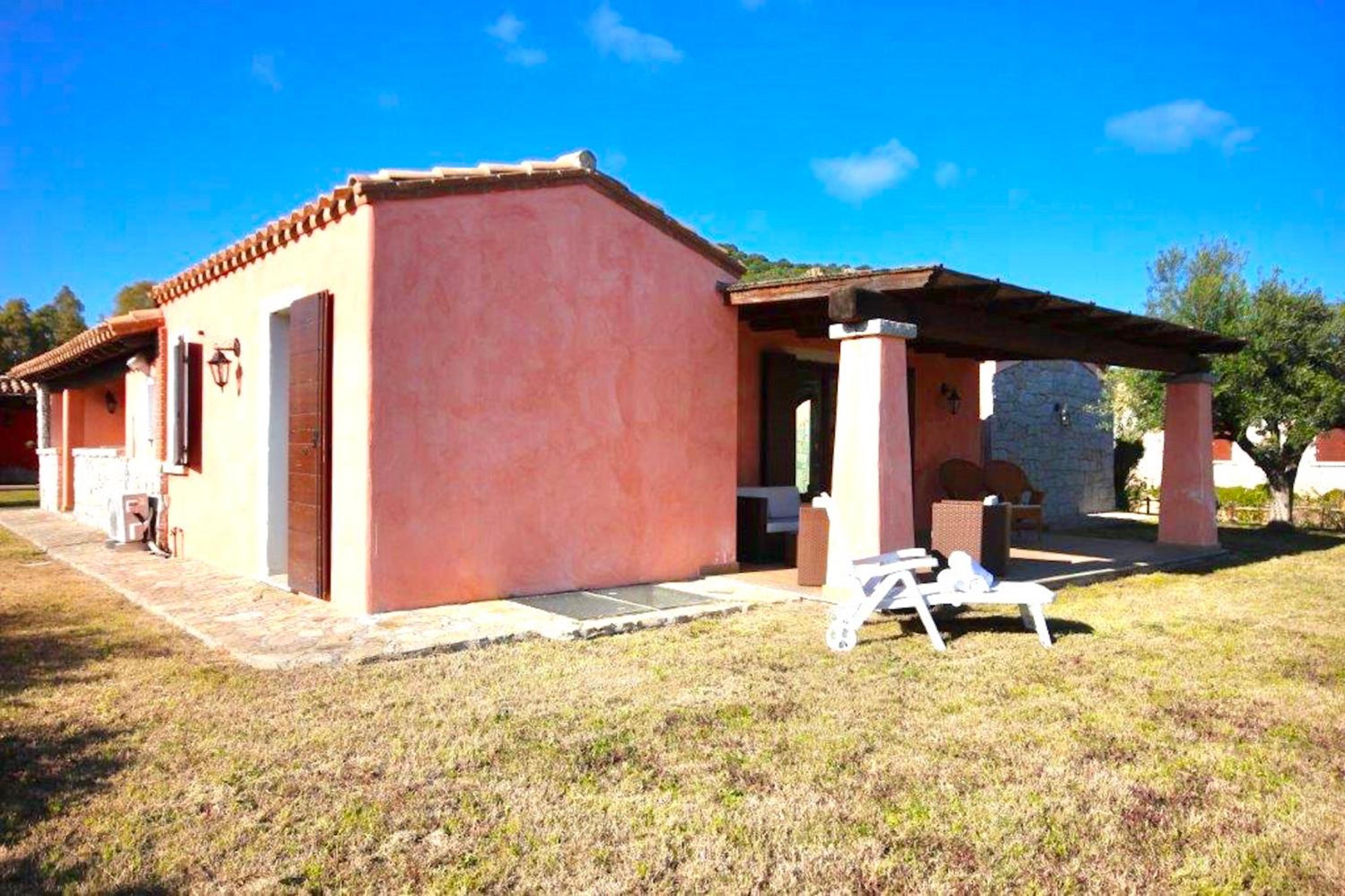 Villas with private pool in Costa Rei just 500 meters from the sea photo 4