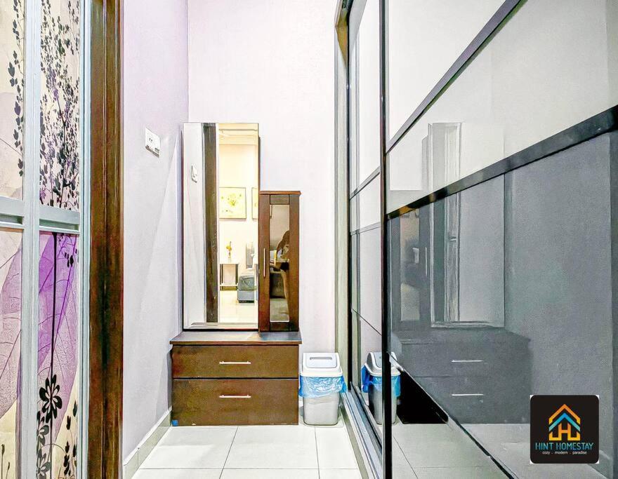 Pool,TVBox,Landed,5 min Aeon,Bukit Indah,Legoland