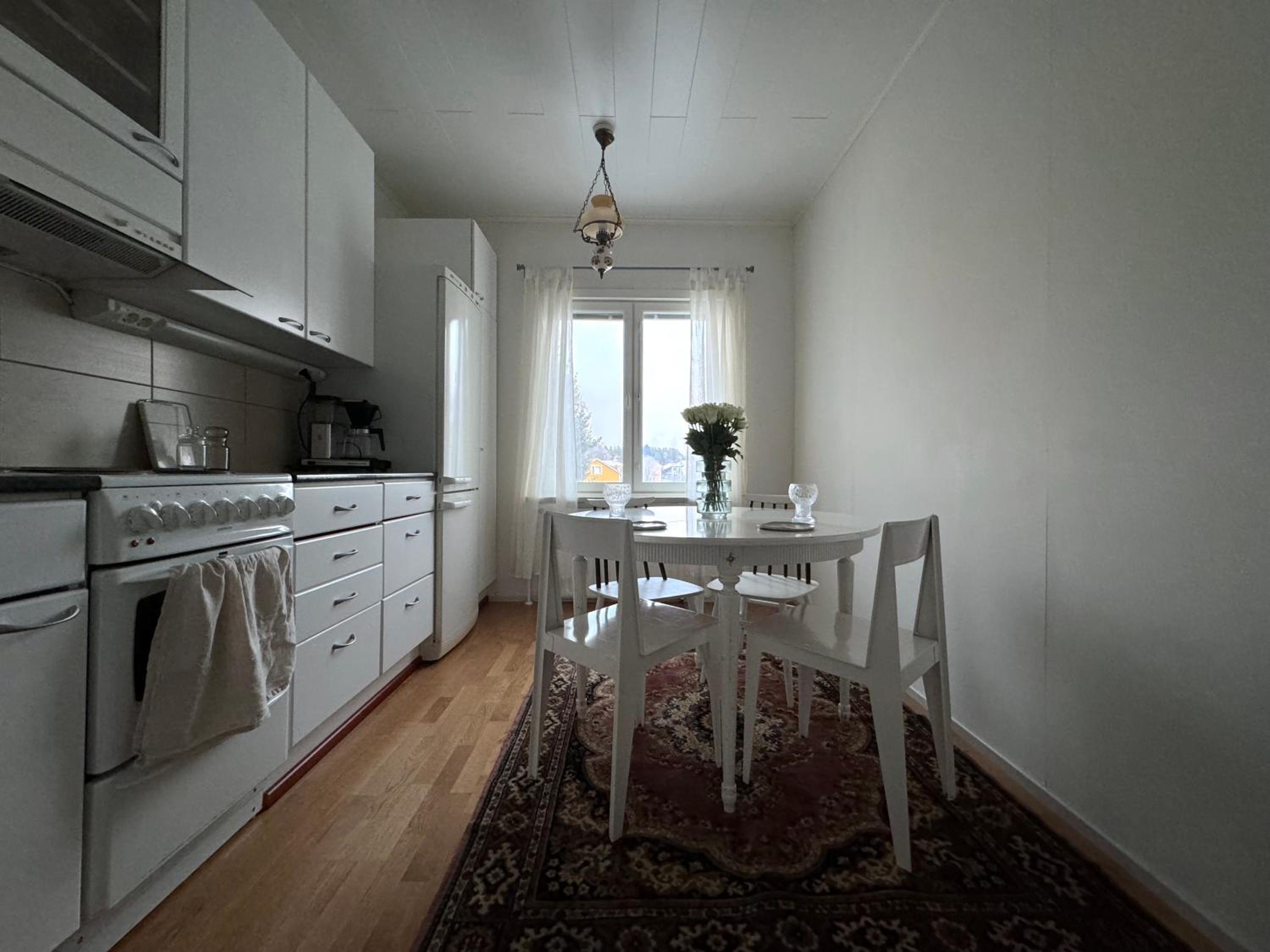 Kaunis koti idyllisellä Karjasillalla