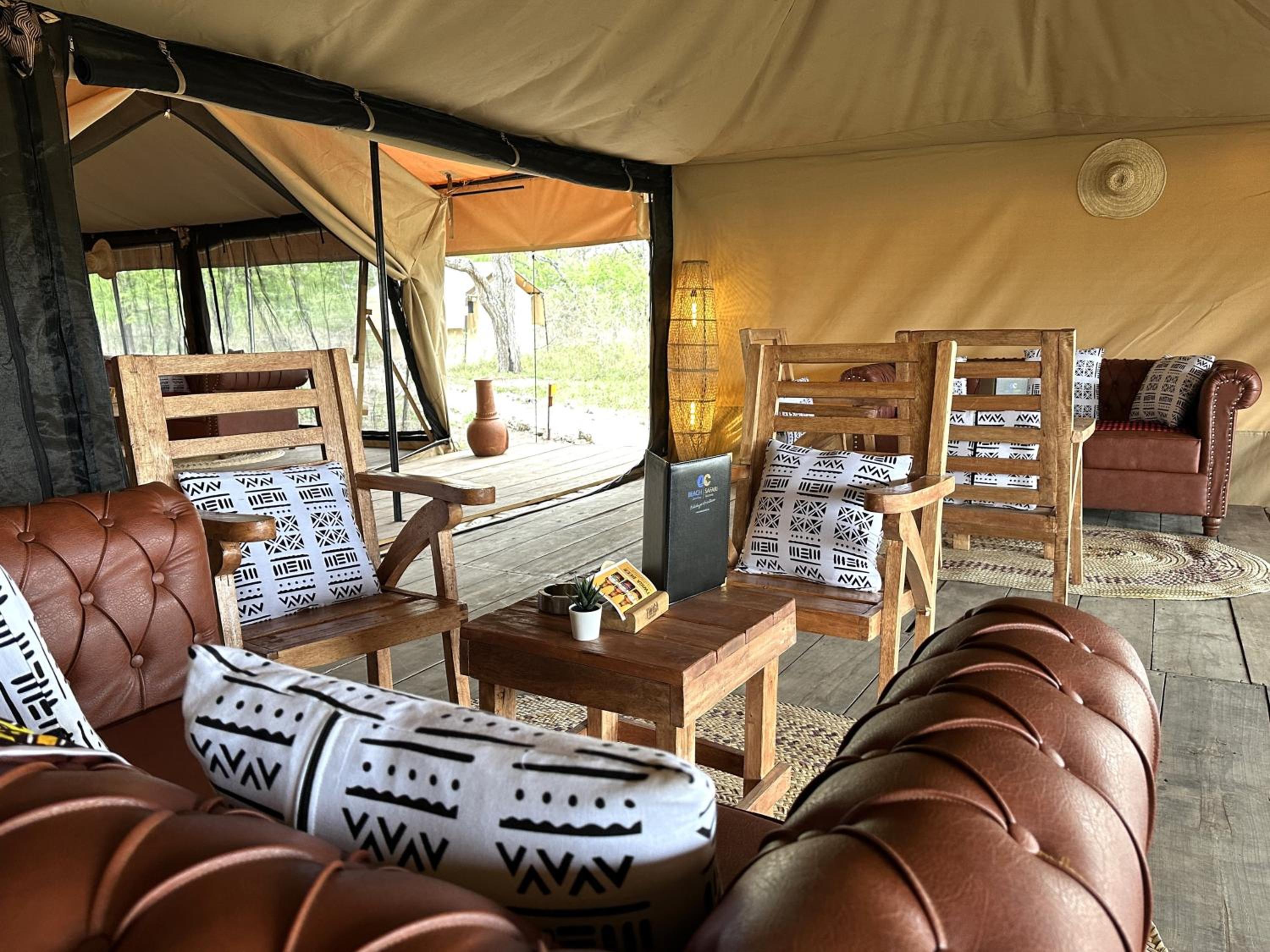 Africa Safari Serengeti Kusini
