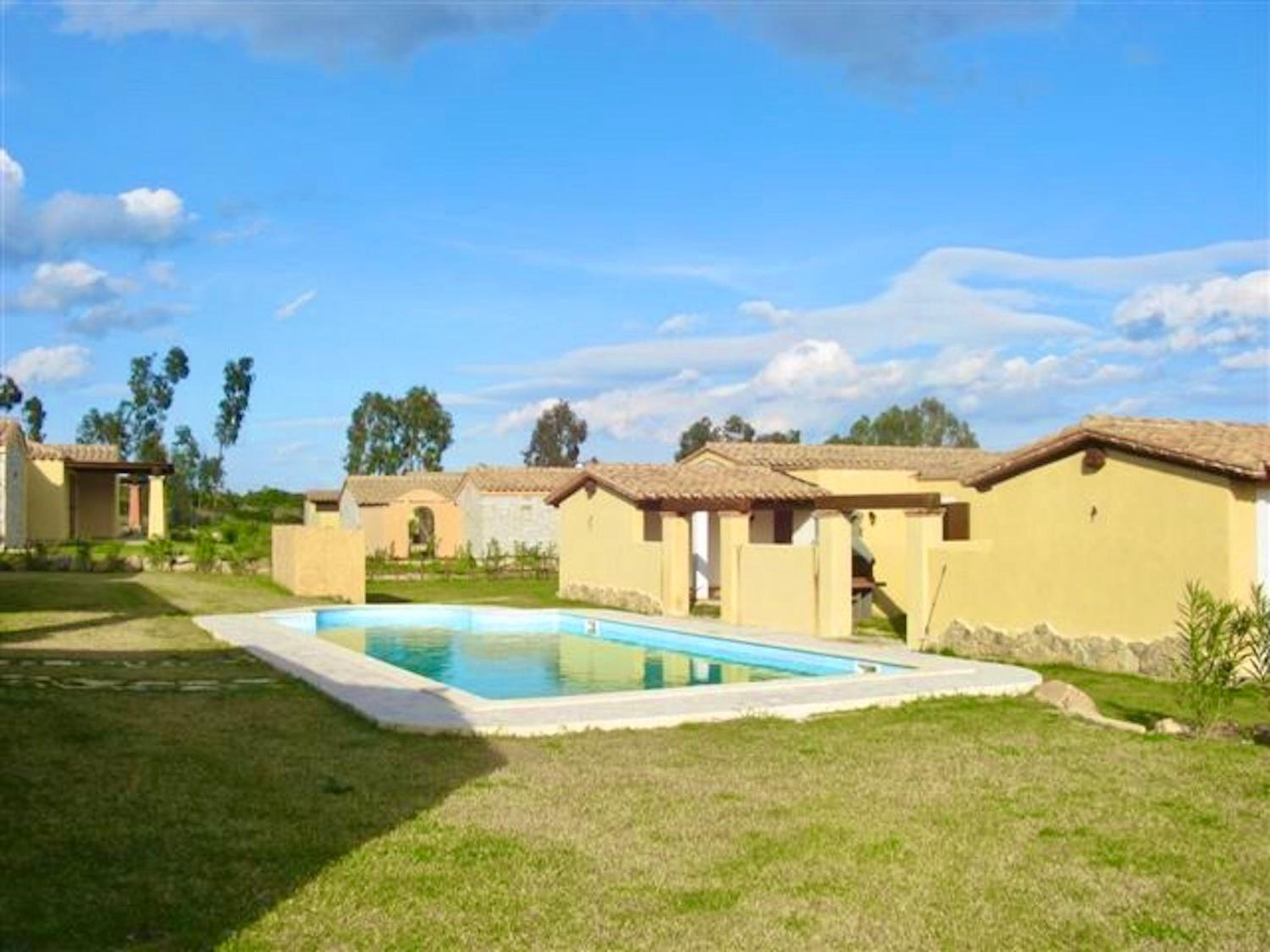 ISA-Villas with shared pool in Costa Rei just 500 meters from the sea photo 4