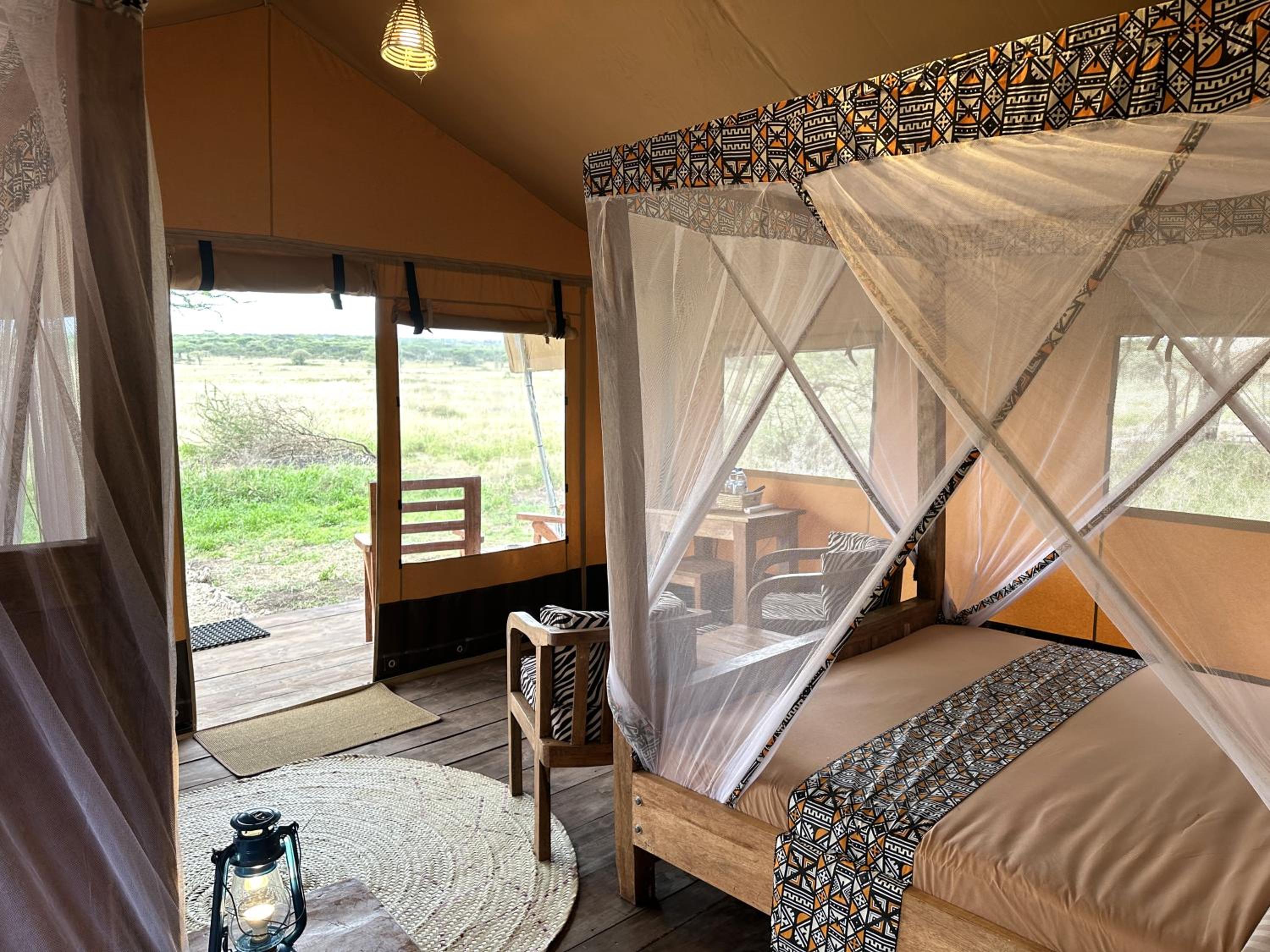 Africa Safari Serengeti Kusini