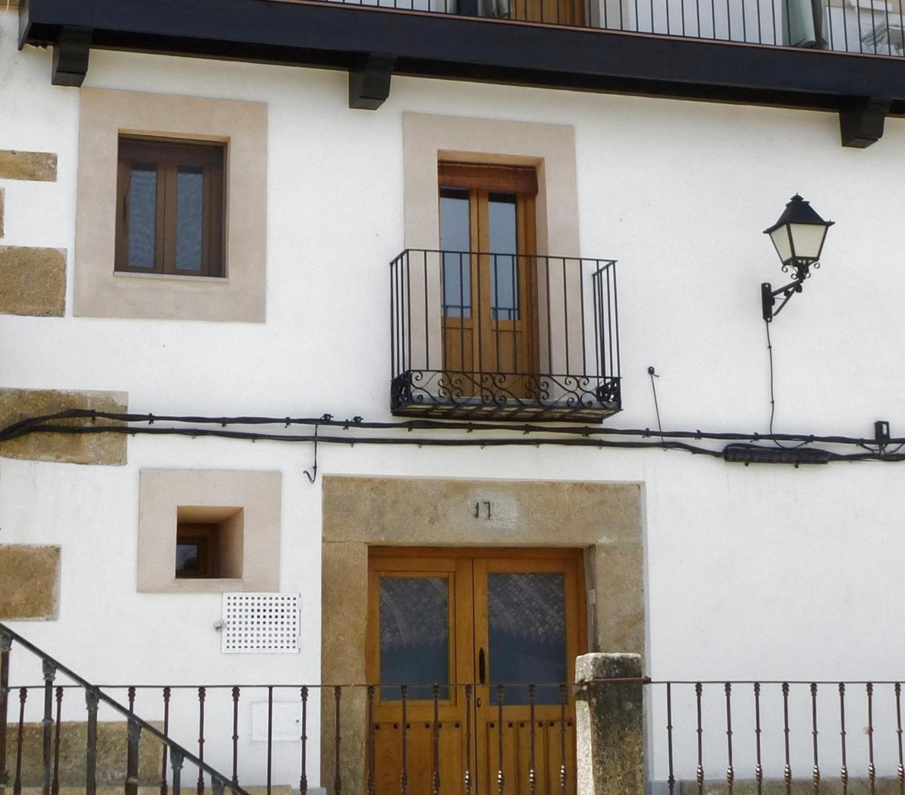 Apartamentos Rurales Entre Fuentes
