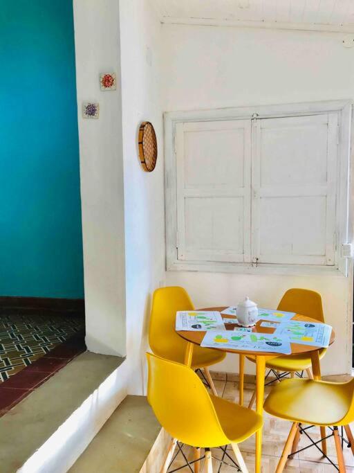 Apart El Altillo, loft ambientes abiertos 6 pax en Cataratas pileta compartida