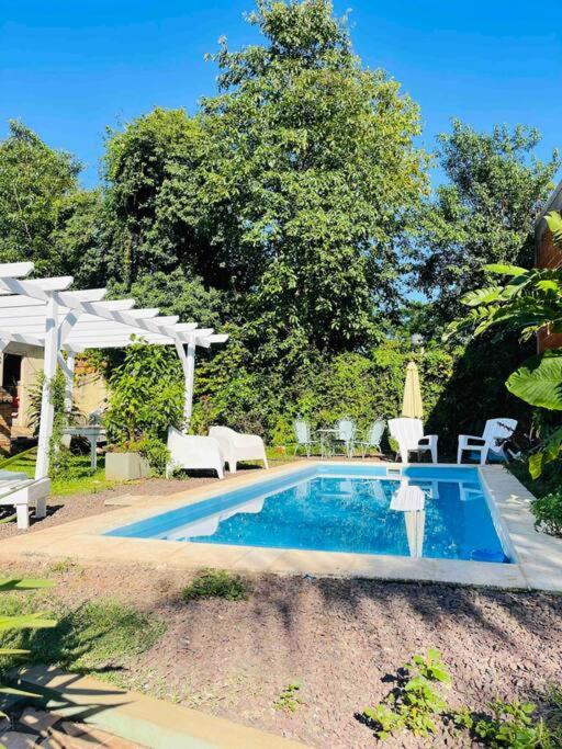 Apart El Altillo, loft ambientes abiertos 6 pax en Cataratas pileta compartida