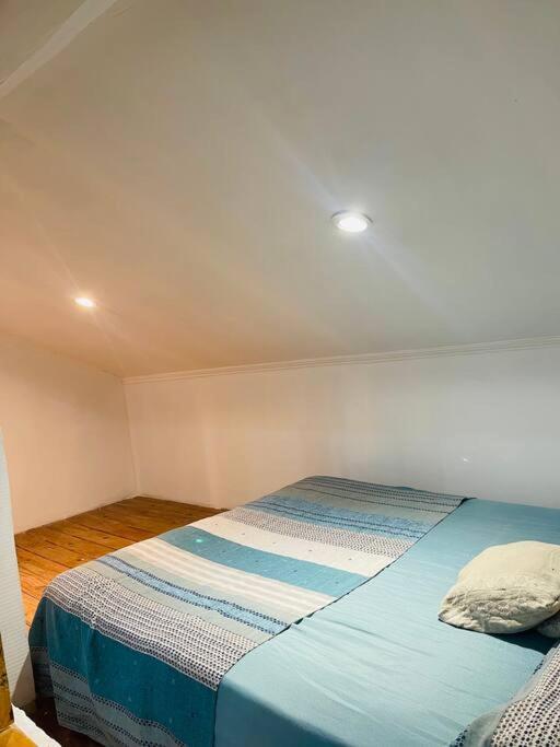 Apart El Altillo, loft ambientes abiertos 6 pax en Cataratas pileta compartida