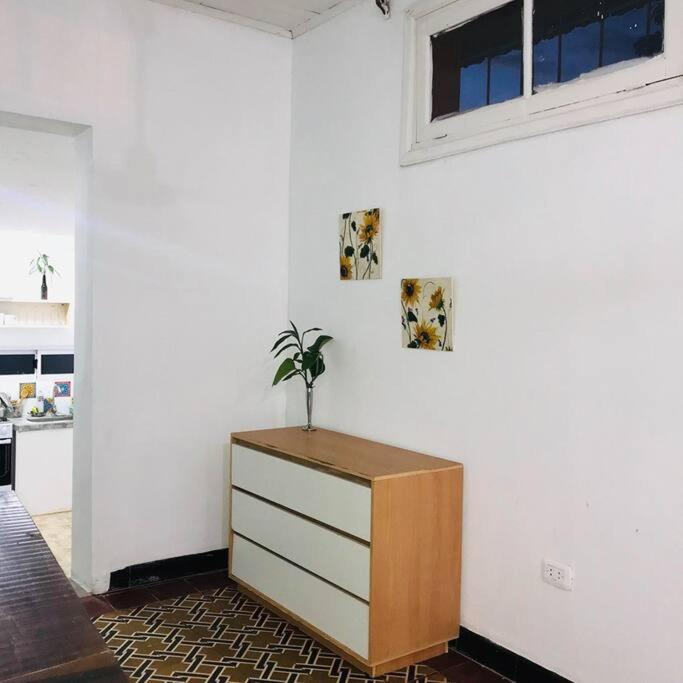 Apart El Altillo, loft ambientes abiertos 6 pax en Cataratas pileta compartida