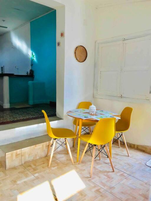Apart El Altillo, loft ambientes abiertos 6 pax en Cataratas pileta compartida