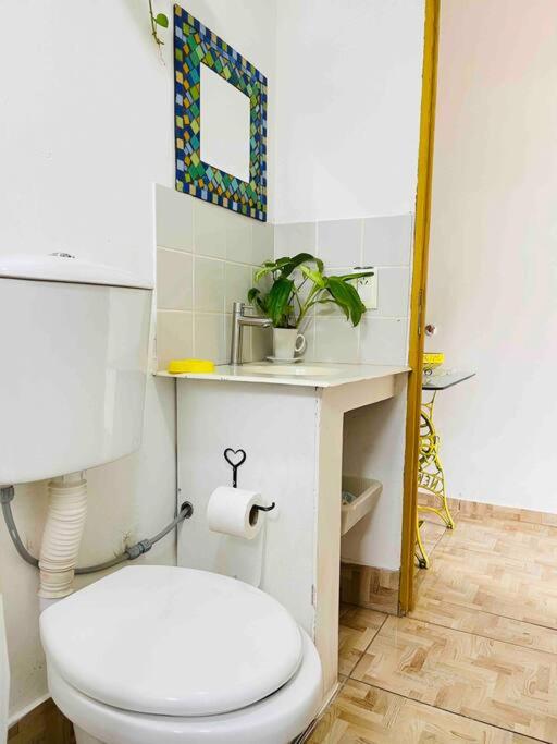 Apart El Altillo, loft ambientes abiertos 6 pax en Cataratas pileta compartida