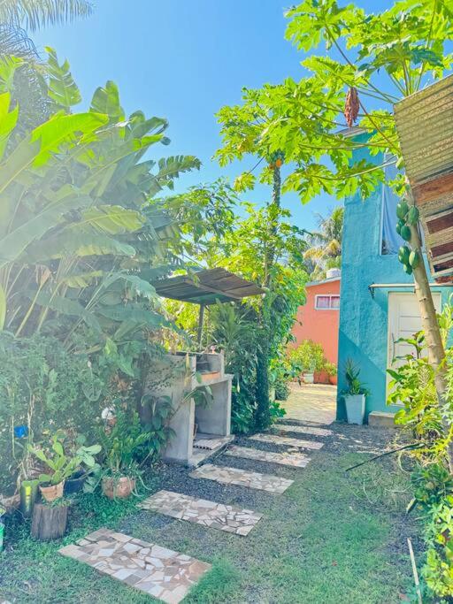 Apart El Altillo, loft ambientes abiertos 6 pax en Cataratas pileta compartida