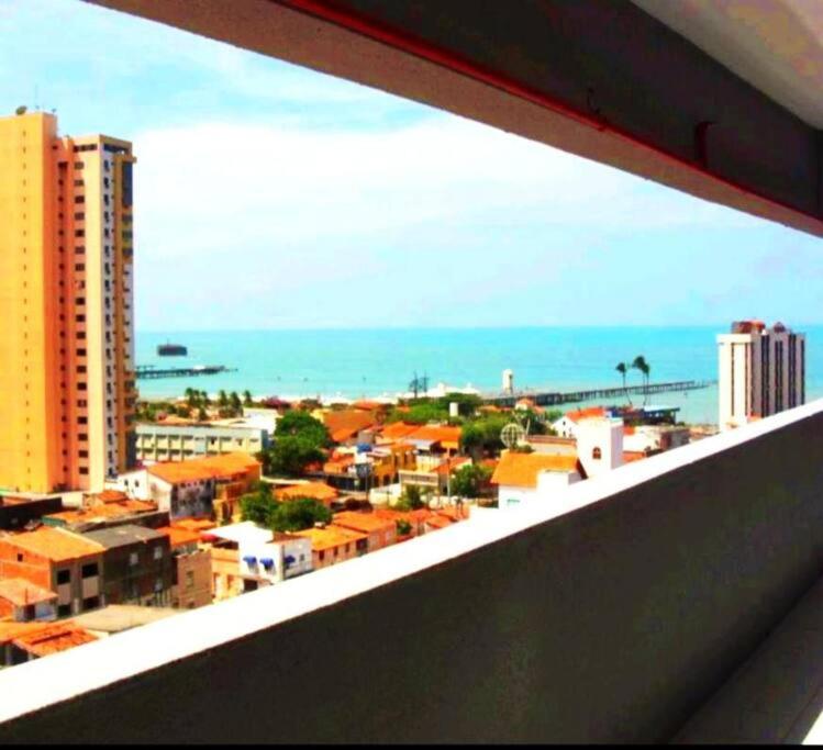 Fortaleza Praia iracema apartamento Guanaces vista mar