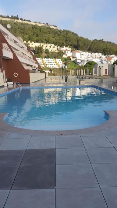 Sesimbra Seaside Apartment, Pool, Garage view 5