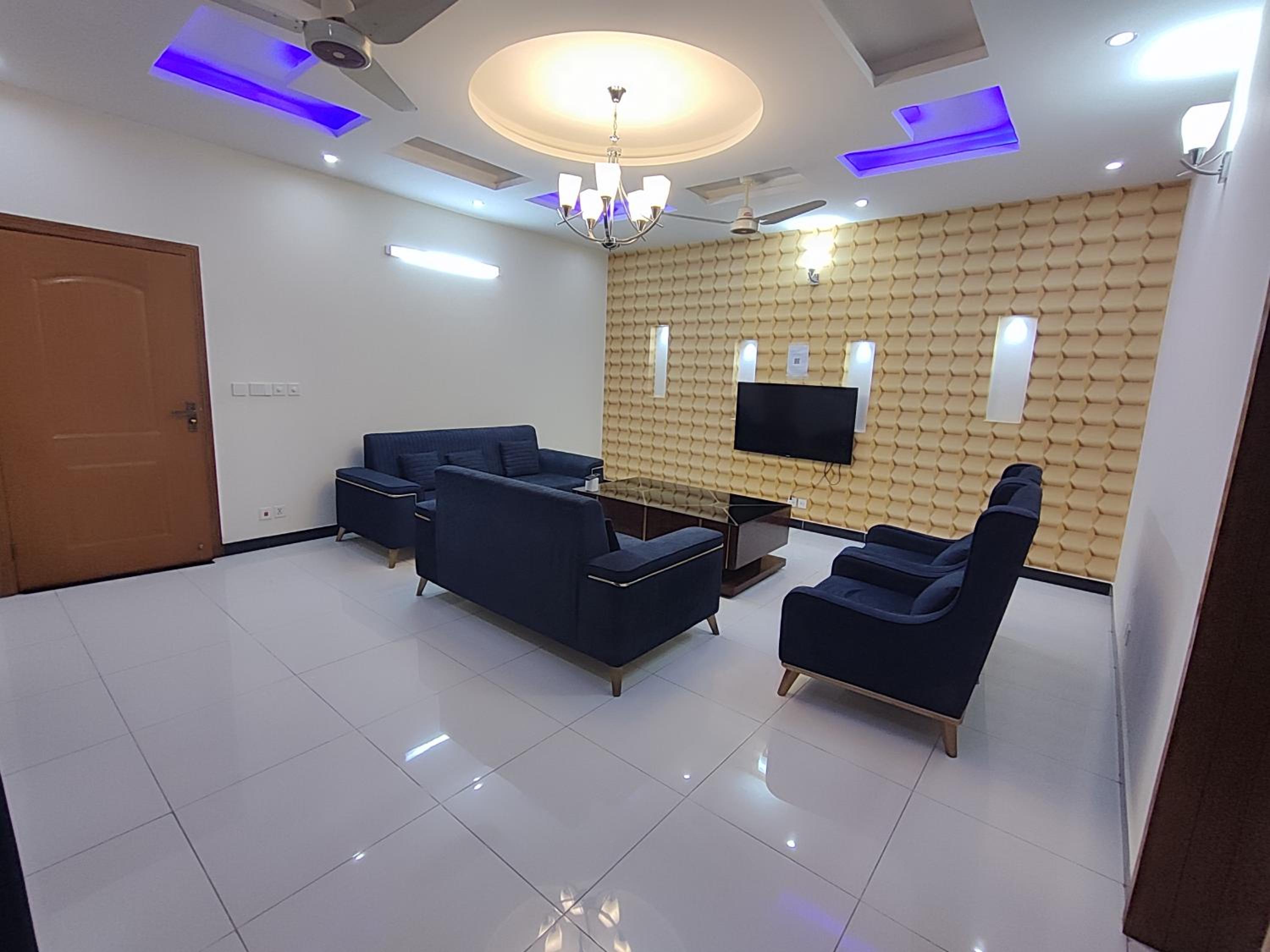 Luxury Holiday Home in Islamabad view 2