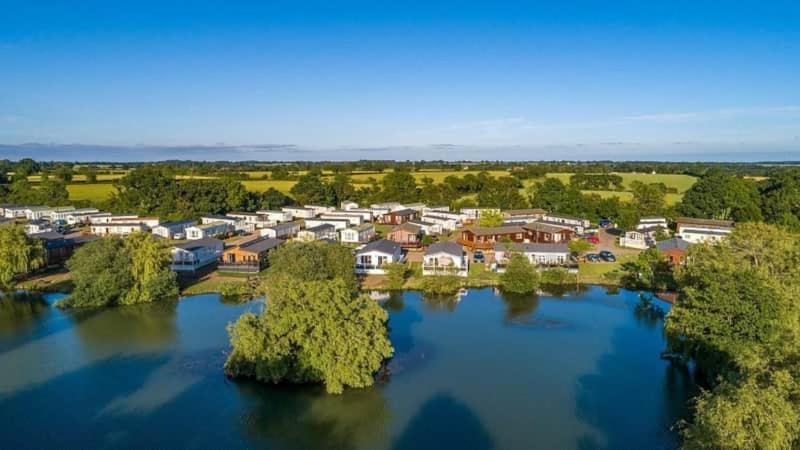 Marie Helene, 58 Mallard Carlton Meres Holiday Park view 3