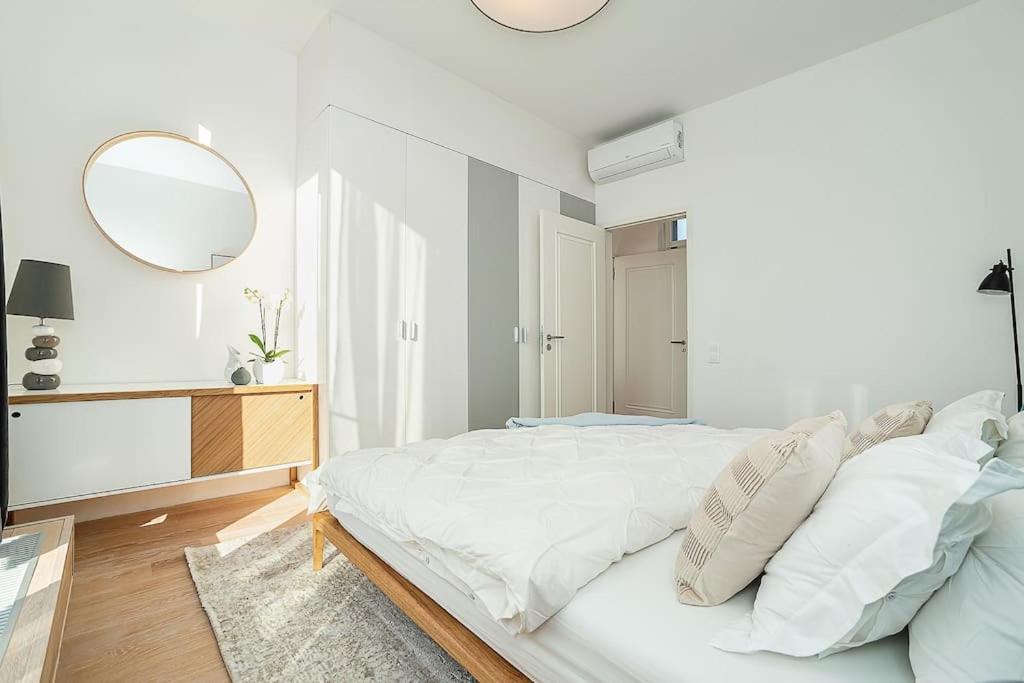 High-class rooftop apt. with spacious terrace