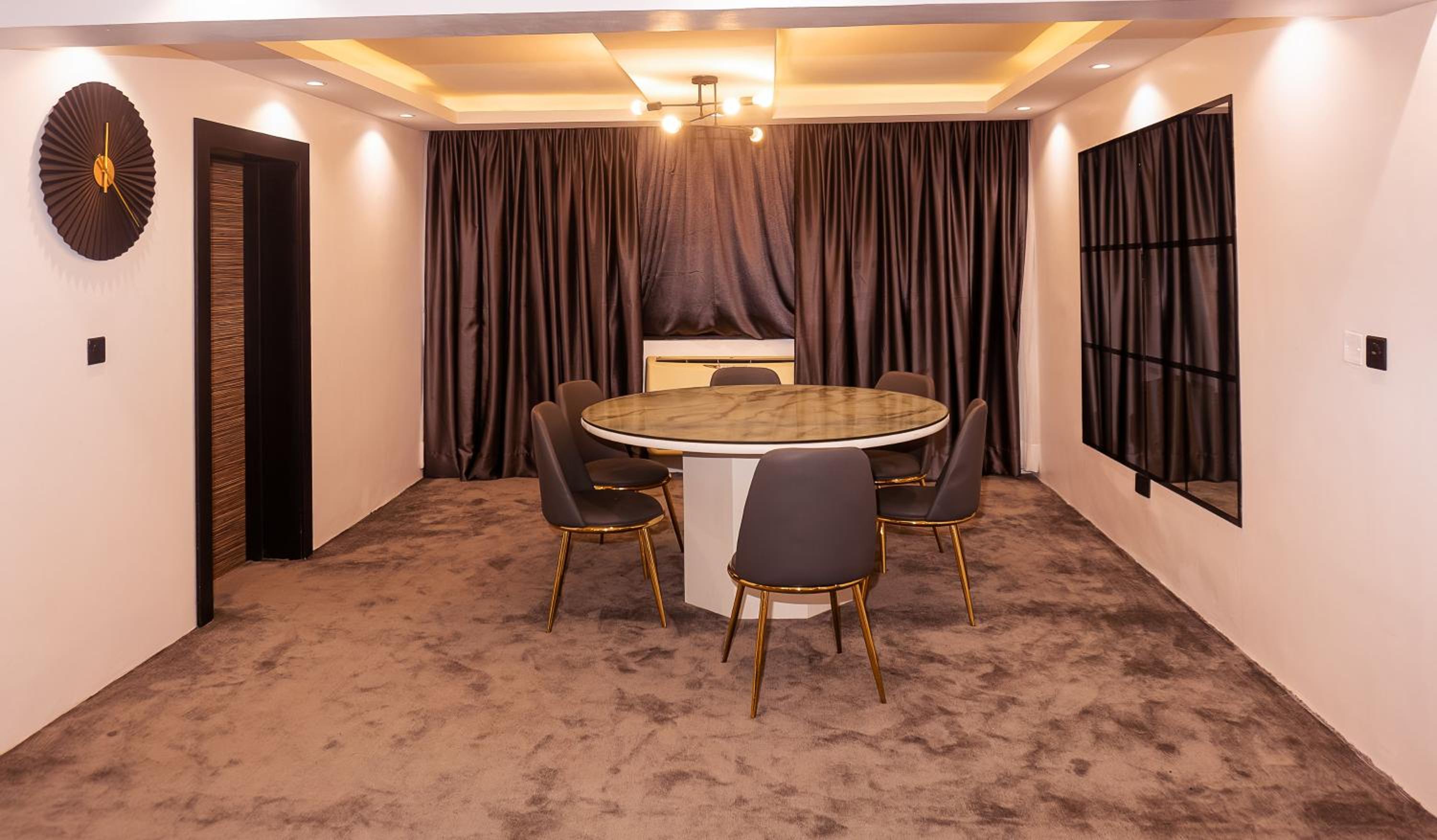 meeting & event spaces