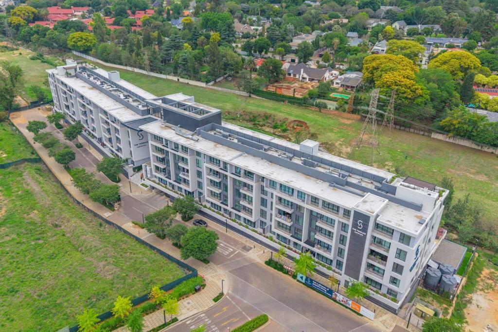 The Terrace 2 bed - Sandton Gate