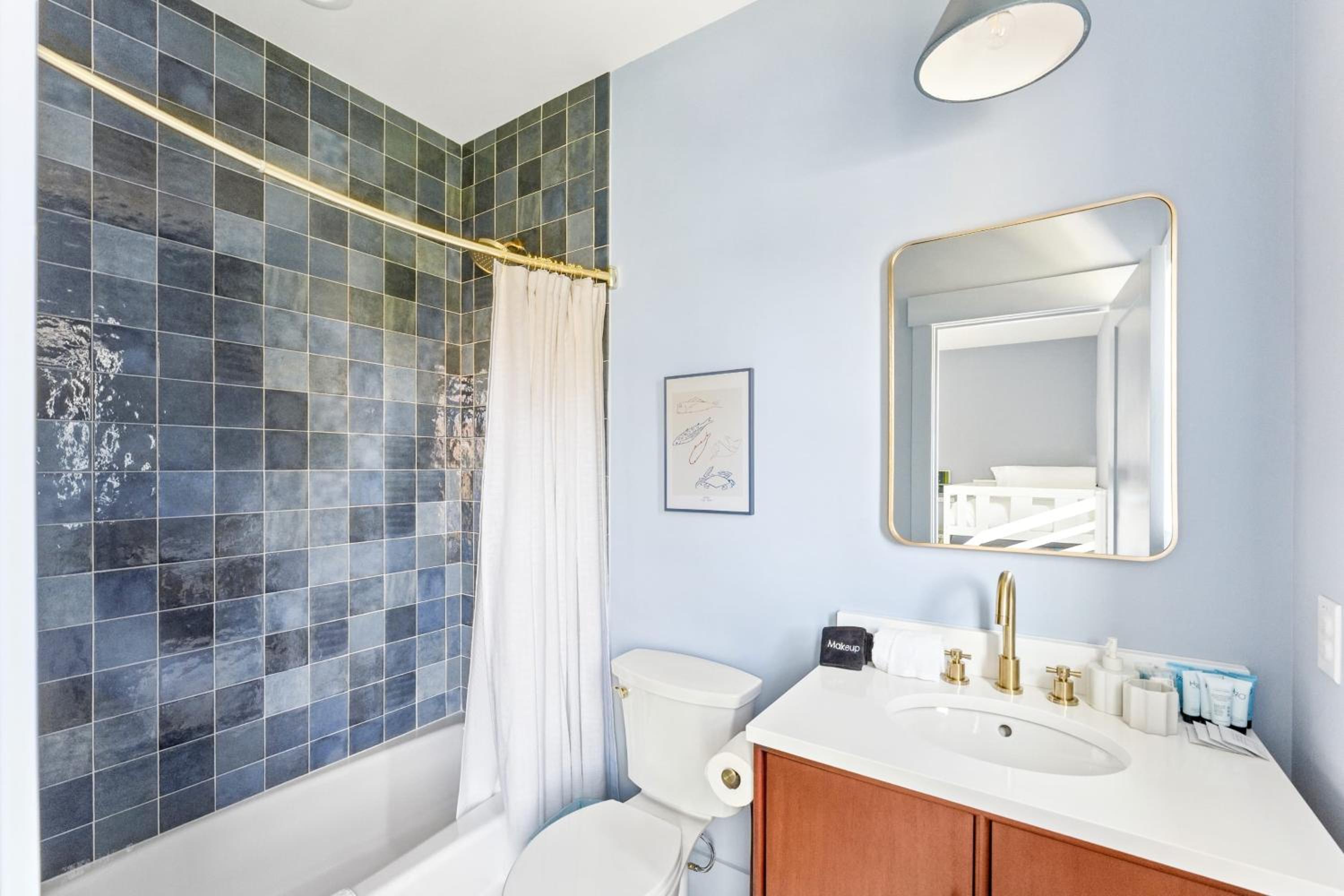 Windward House by AvantStay Walk to Beach Restaurants Saltwater Pool