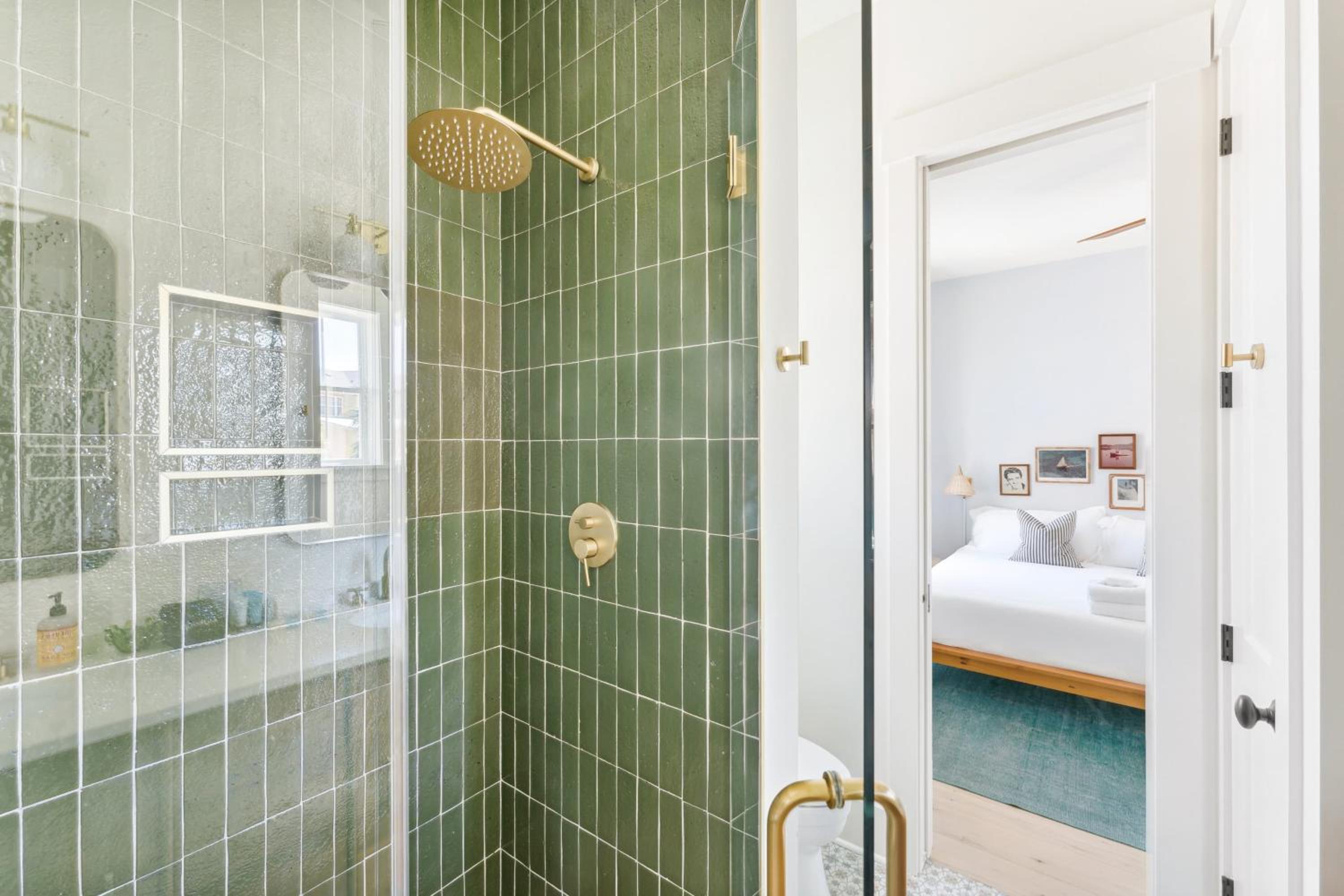 Windward House by AvantStay Walk to Beach Restaurants Saltwater Pool