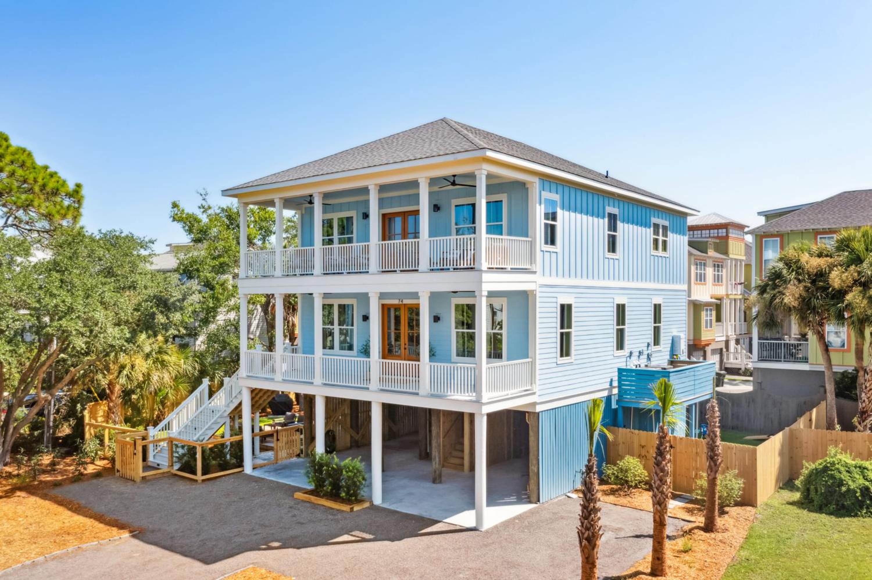 Windward House by AvantStay Walk to Beach Restaurants Saltwater Pool