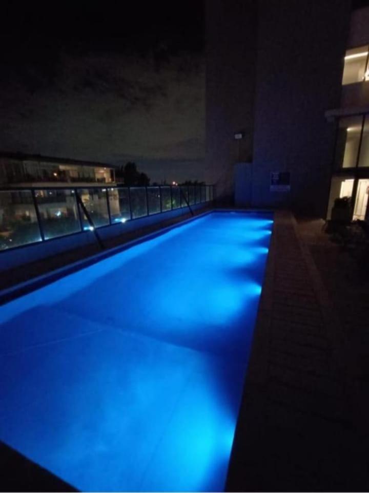 Brickell 2A Pileta
