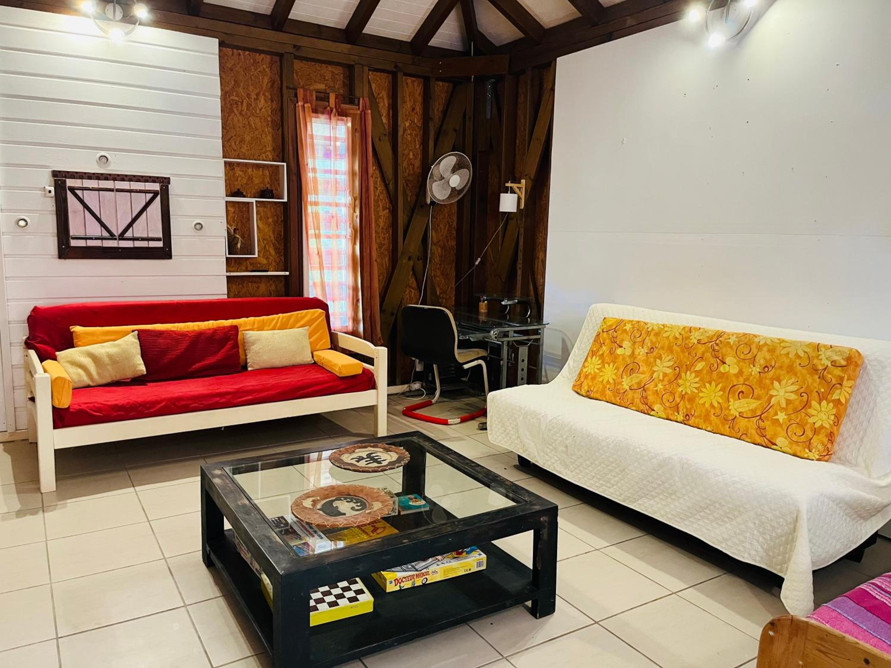 Villa Familiale 8p Piscine Jardin PMR