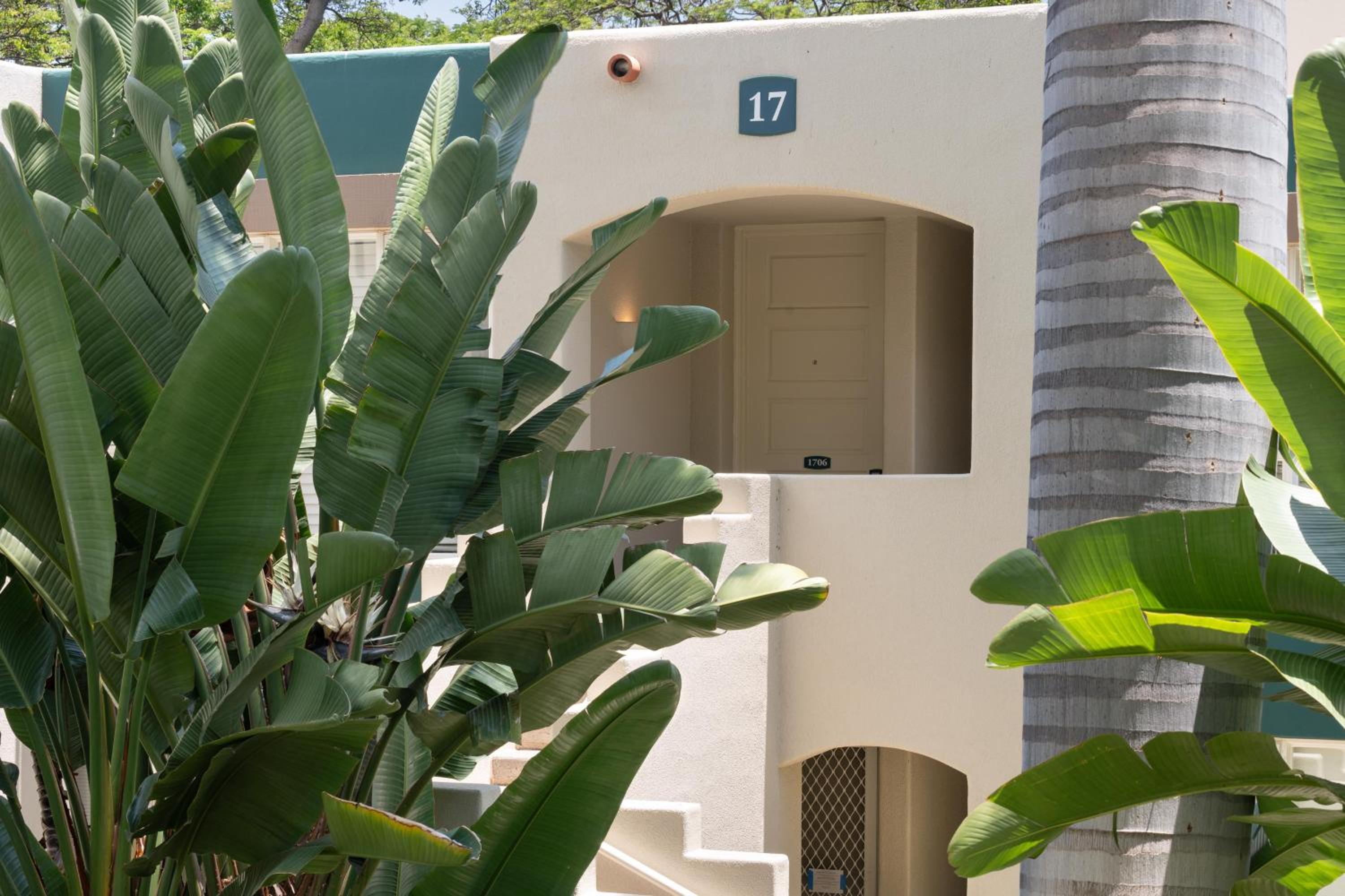 Palms at Wailea 1706 · PAW 1706 Remodeled Wailea 1BD w Pool AC N