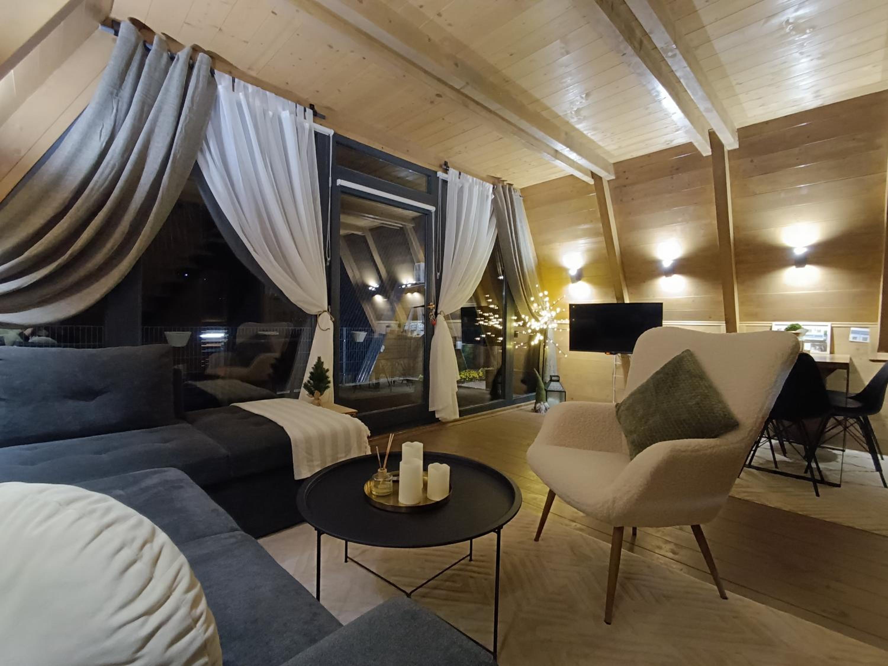 Stone Chalets - LUNA