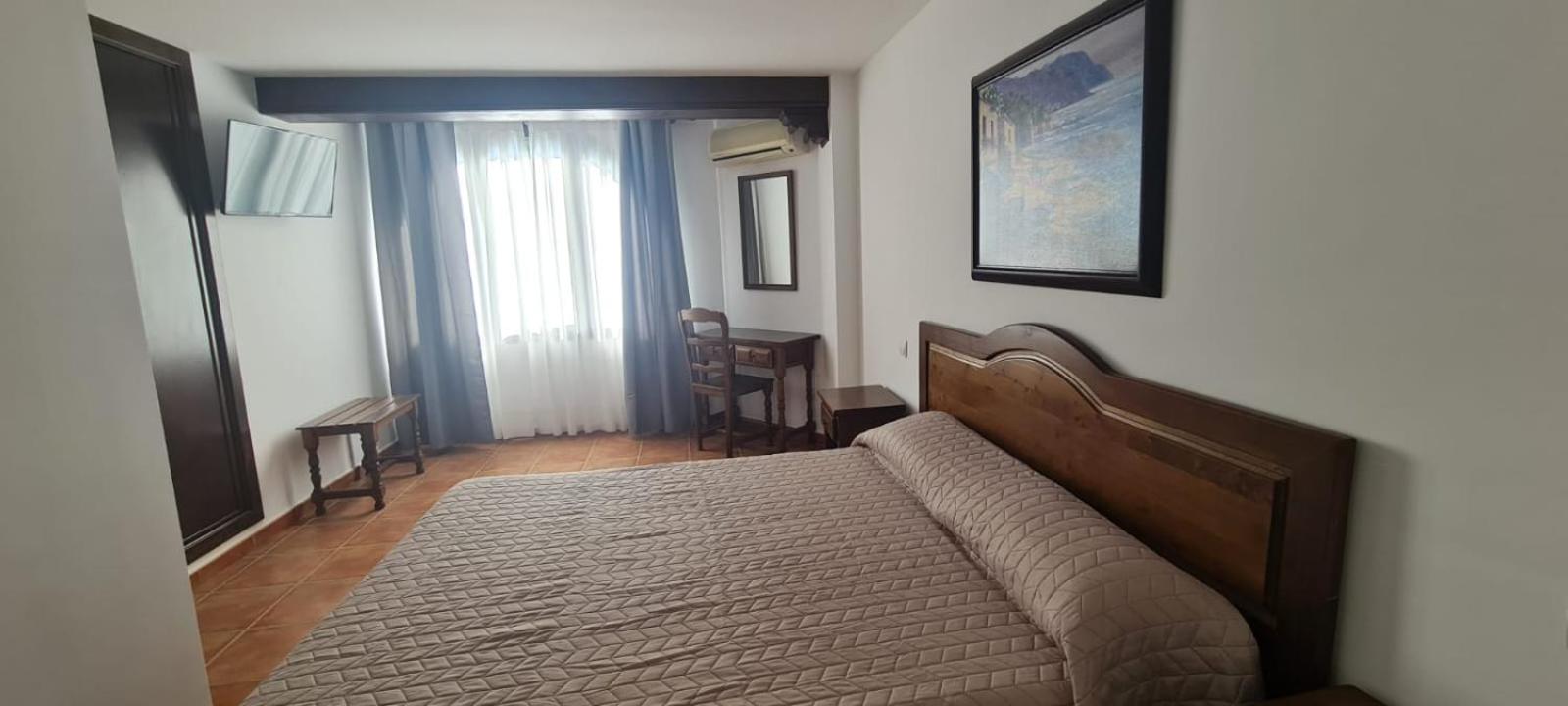 Hostal La RoDa