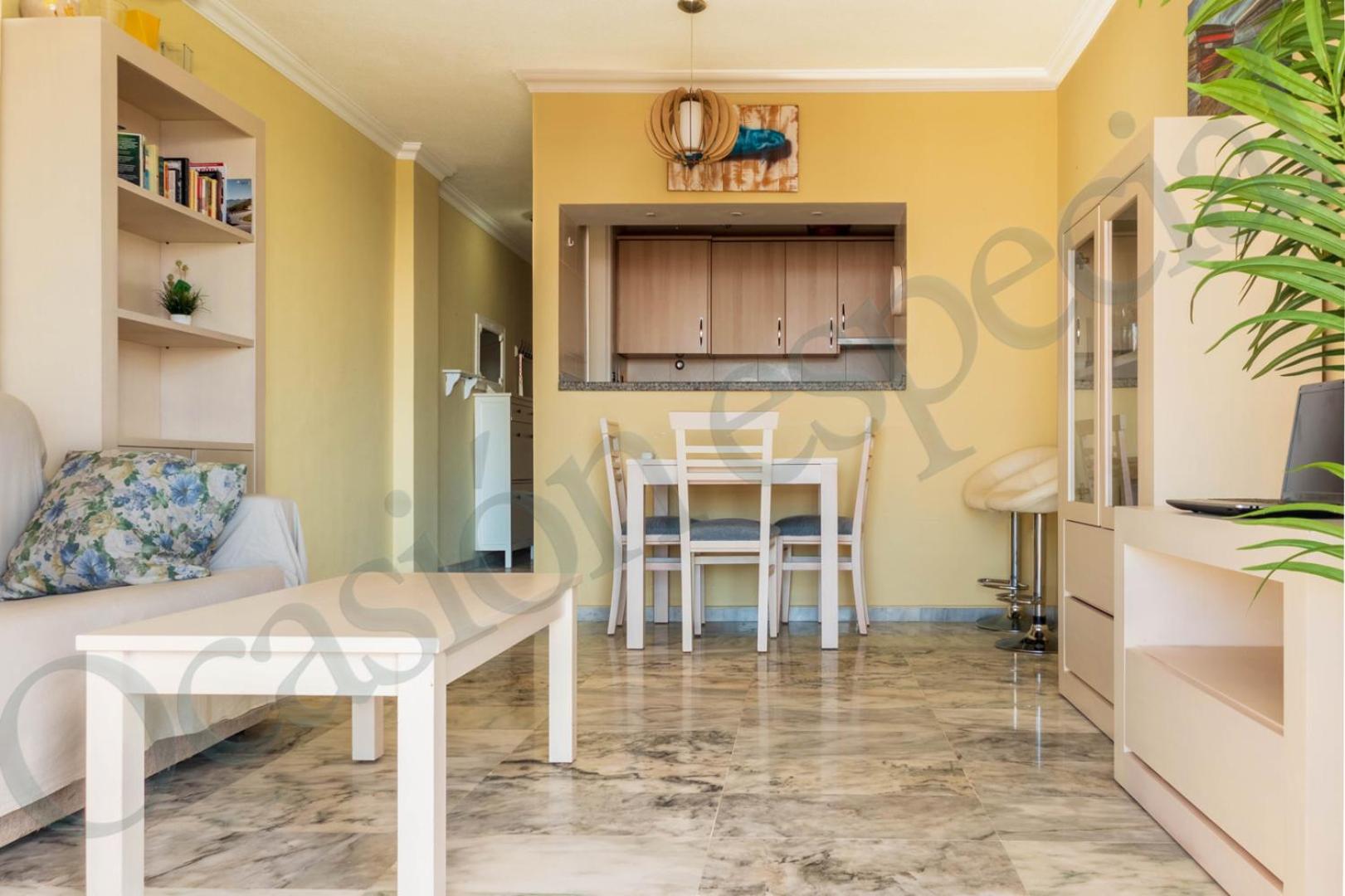 Apartamentos Lago Oceanfront with Los Gigantes and La Gomera Views