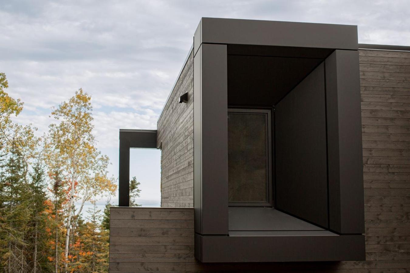 Le Ruisseau: luxurious villa in Charlevoix.