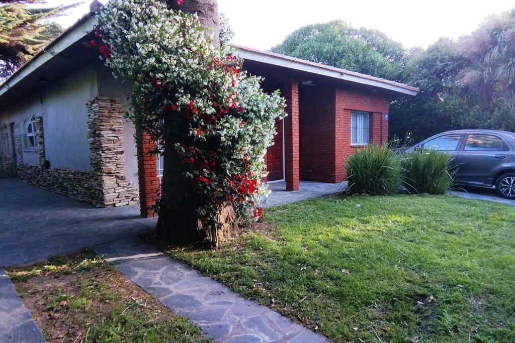 Casa Bustamante Barrio ALFAR para 8 personas