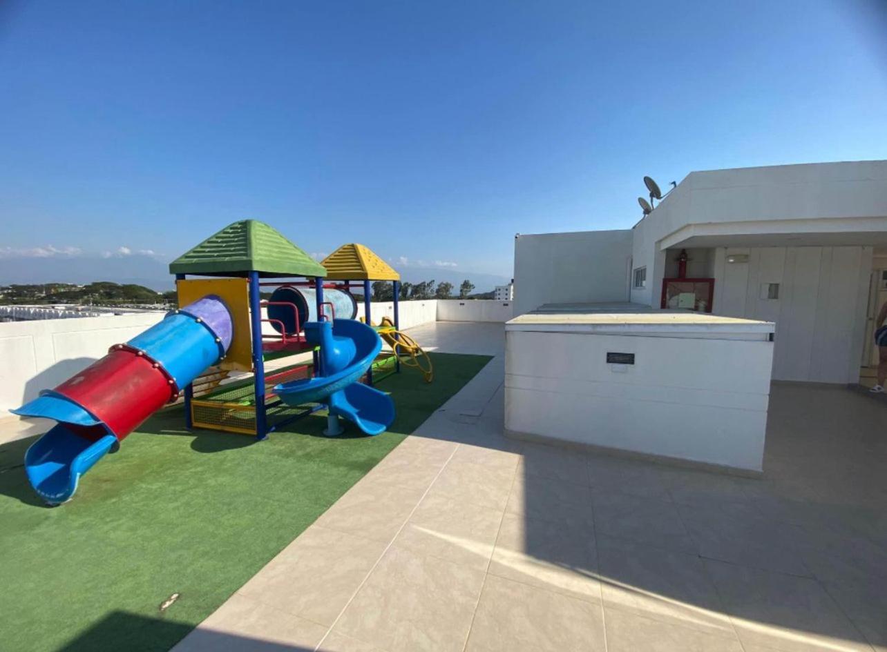APARTAMENTO DE LUJO con AIRE ACONDICIONADO 5 min del rio Guatapurí centro comercial y parque de la leyenda vallenata